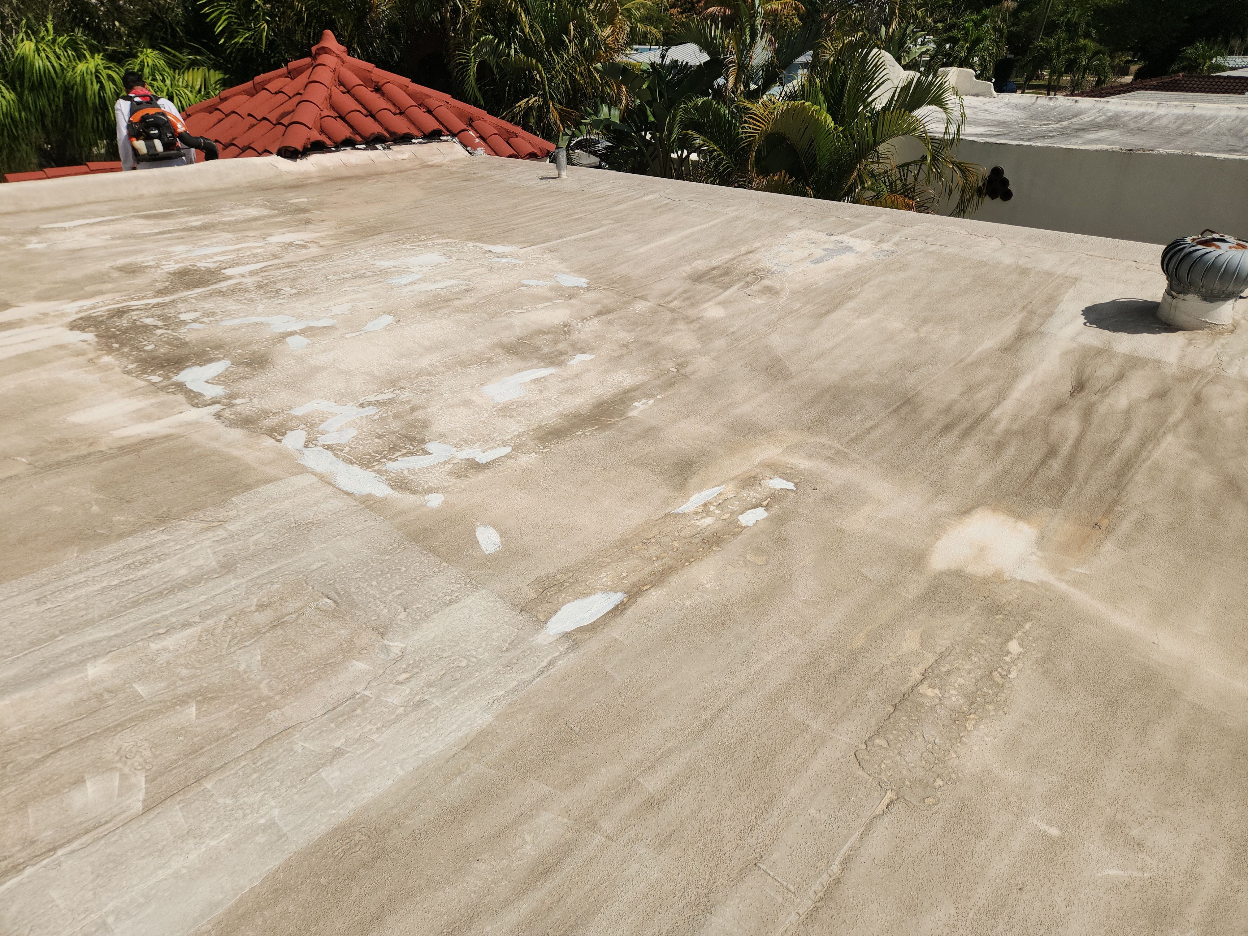 Expert Silicone Roof Coating in Hollywood – Aastro Roofing Delivers Long-Lasting Protection by Aastro Roofing
