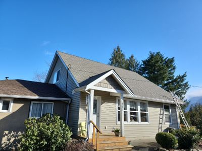 Residential Re-Roof using GAF Weathered Wood HDZ