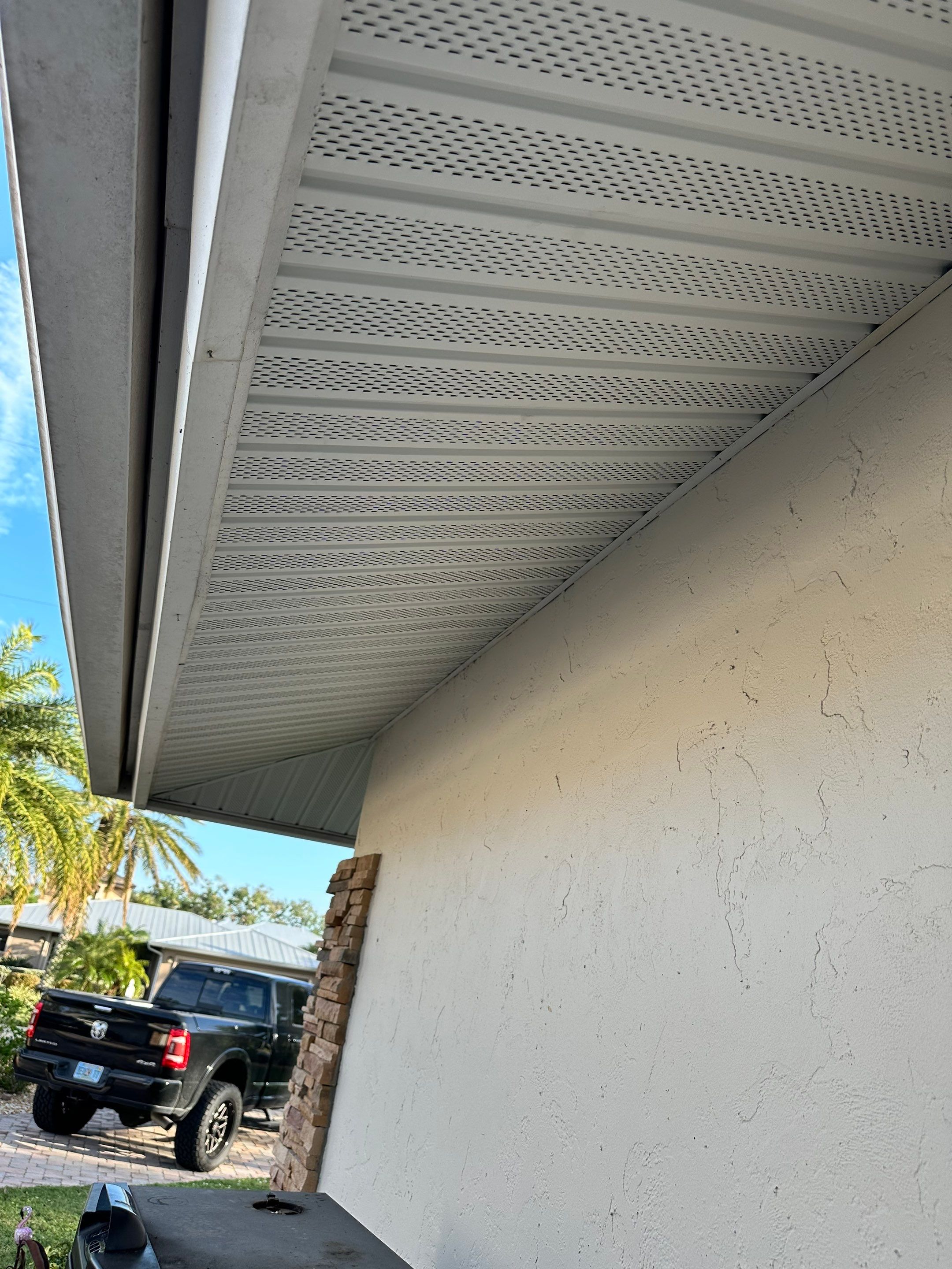 Soffit and Fascia Installation in Sarasota FL by Gutter Professors