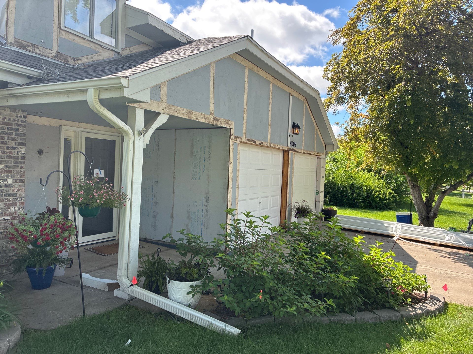 James Hardie Lap Siding Installation and Trim Upgrade in Omaha by Carps Complete Exteriors