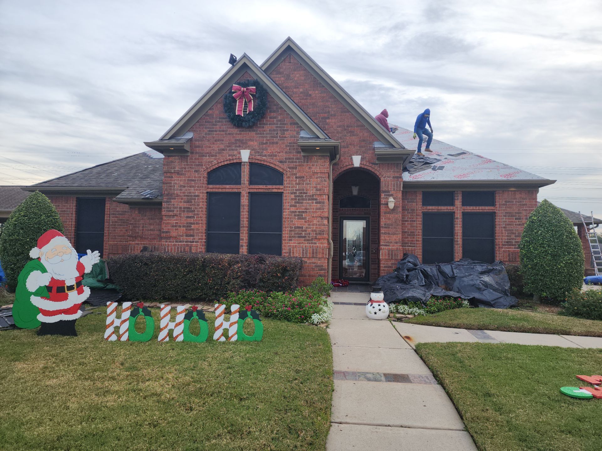 Residential Roof Replacement using CertainTeed shingles by Elite Roofing LLC