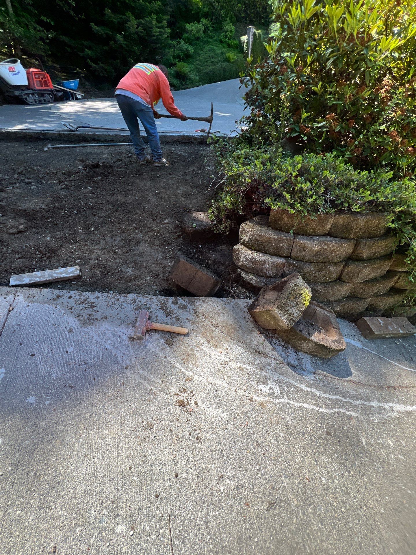 Concrete Driveway Patch Repair | Mukilteo  by Jireh Asphalt & Concrete Inc 