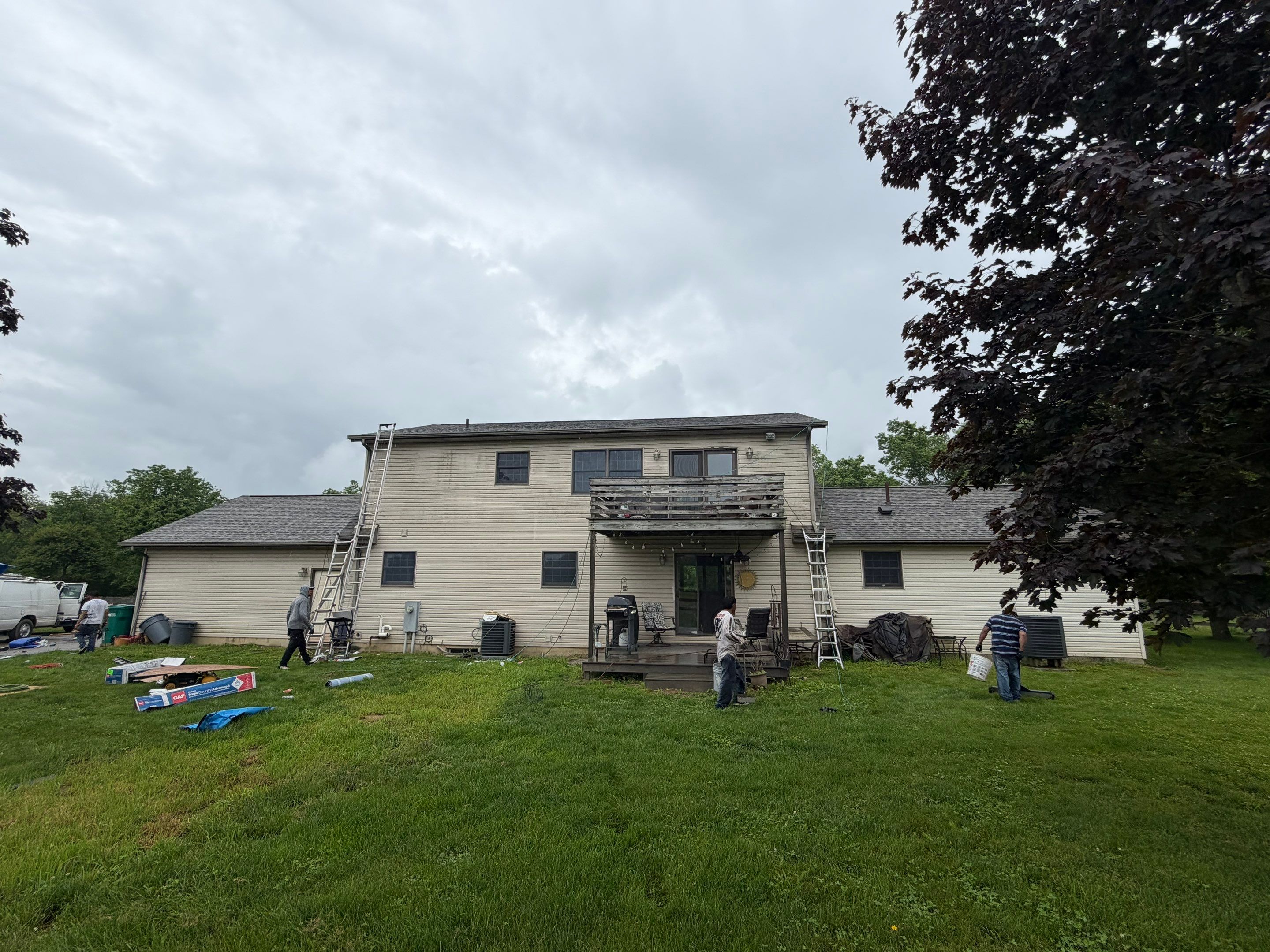 Residential Roof Replacement and Siding Installation in Franklin, OH by XPRO ELITE LLC