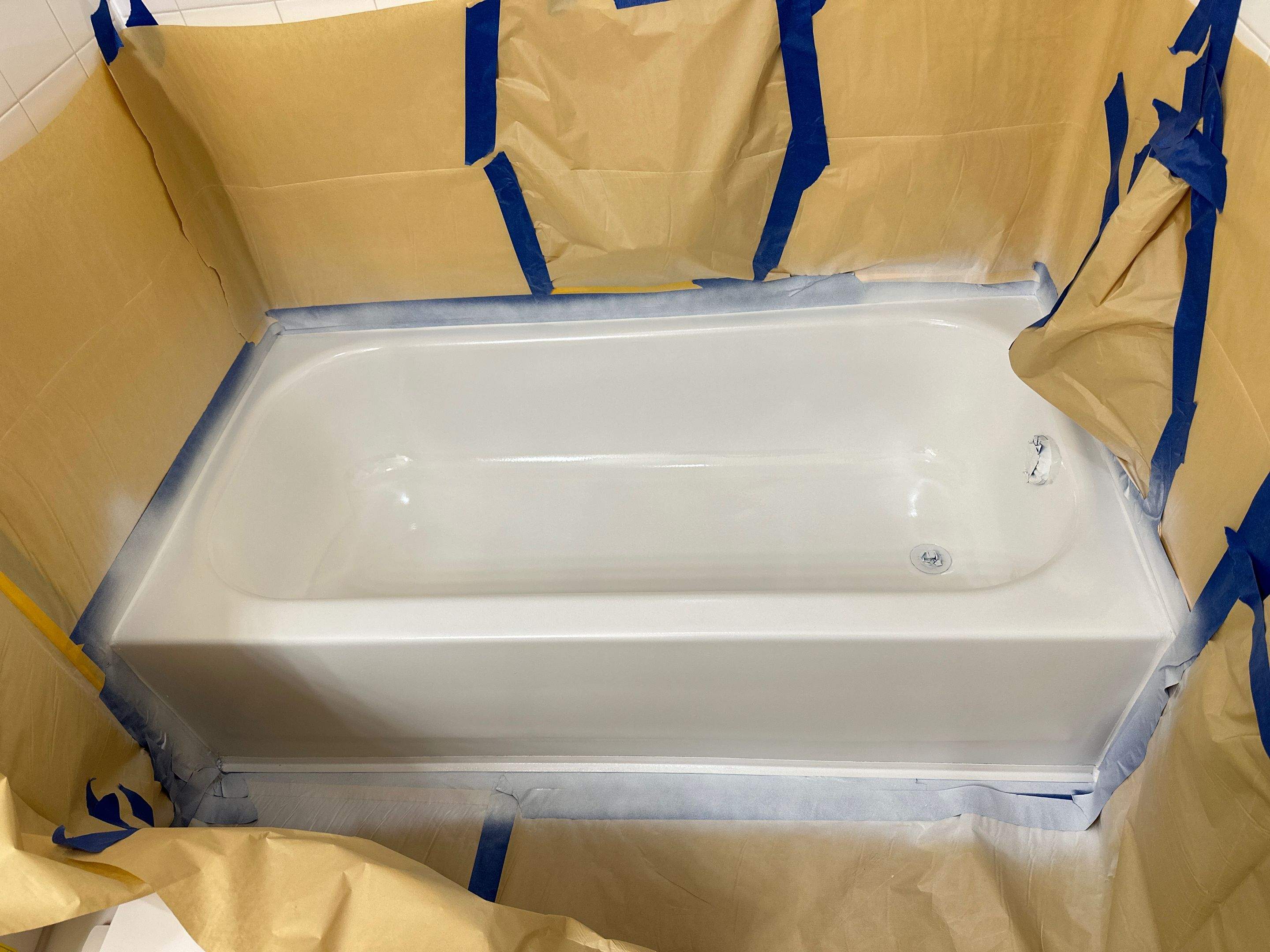 Bathtub Refinishing by Surface Experts - Cypress / North Katy