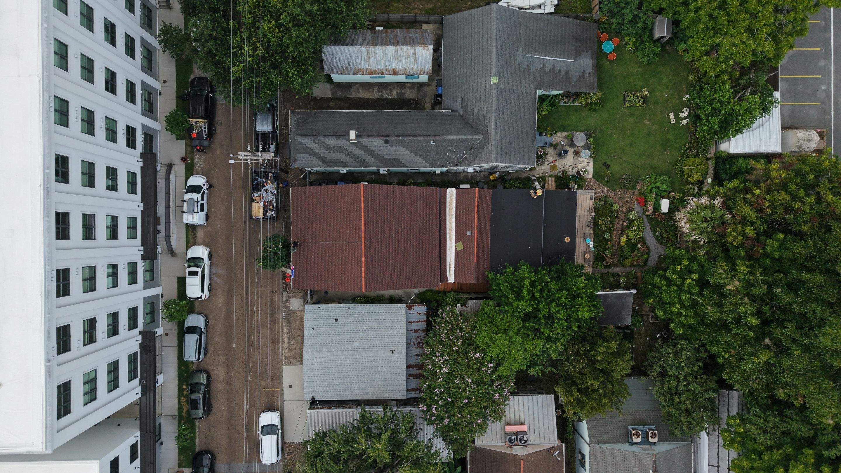 Roof Replacement in New Orleans by HDS Contractors