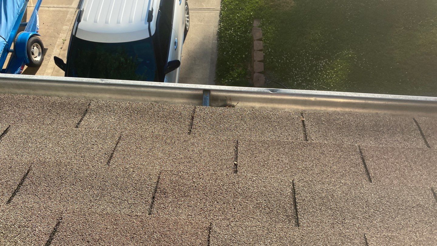 New Curb Appeal is Activated by EEC  Windows, Siding & Roofing 
