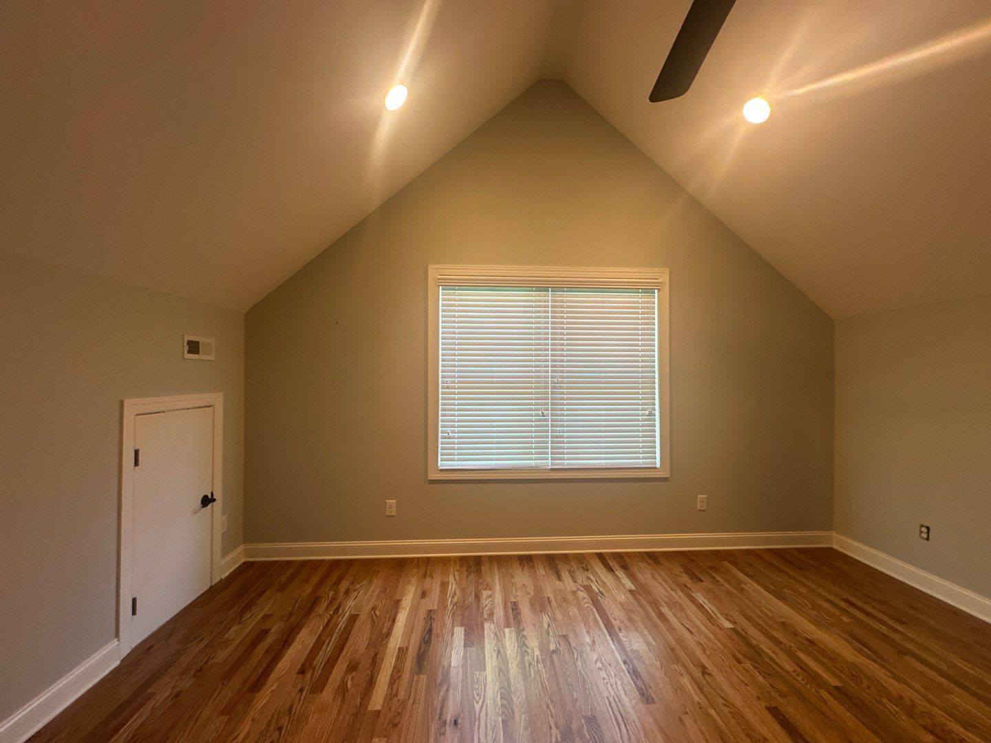 Comprehensive Interior Painting in Greenville, SC by Painter1