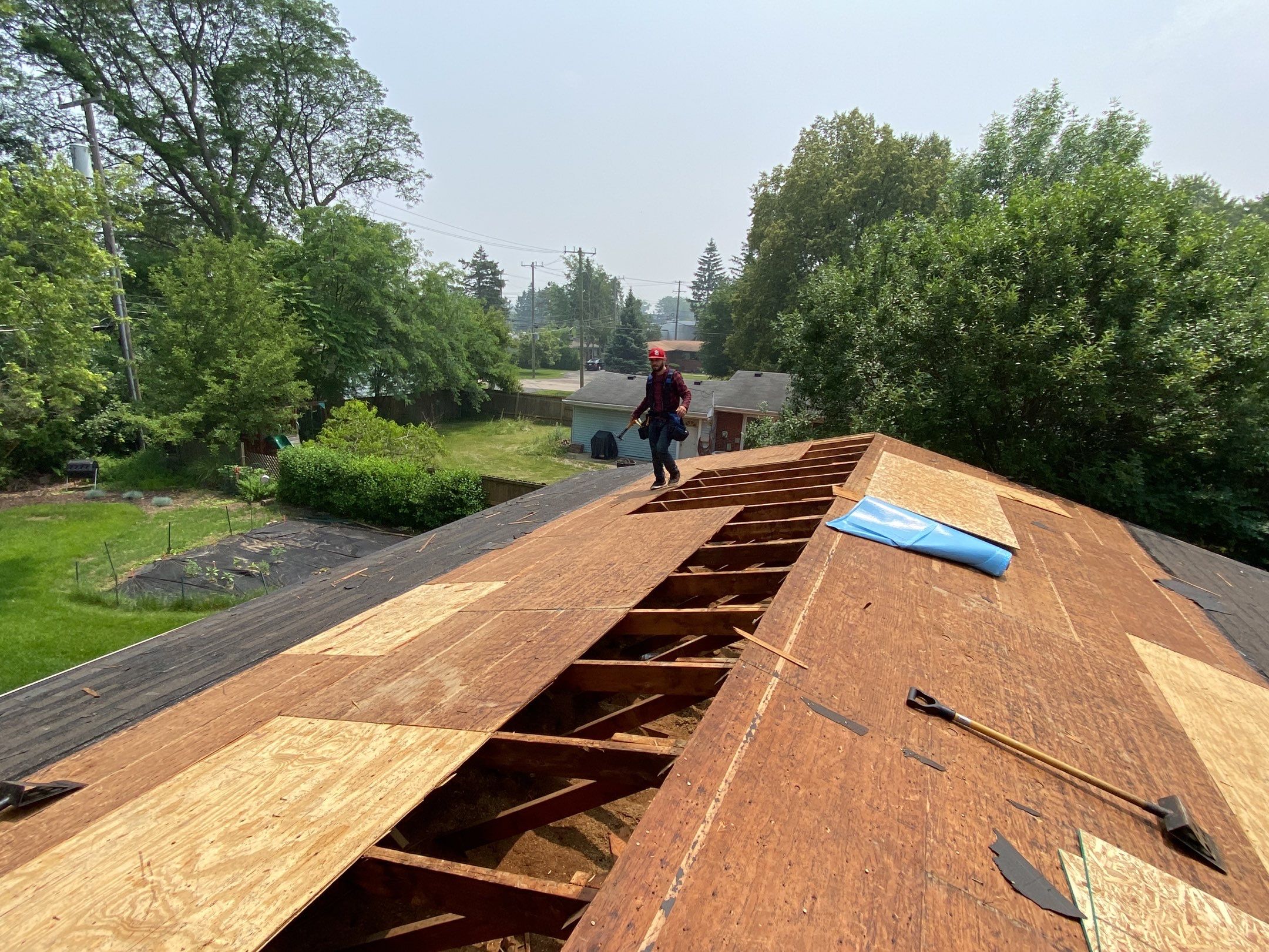 Roof Replacement using CertainTeed Landmark Weathered Wood by 180 Contractors