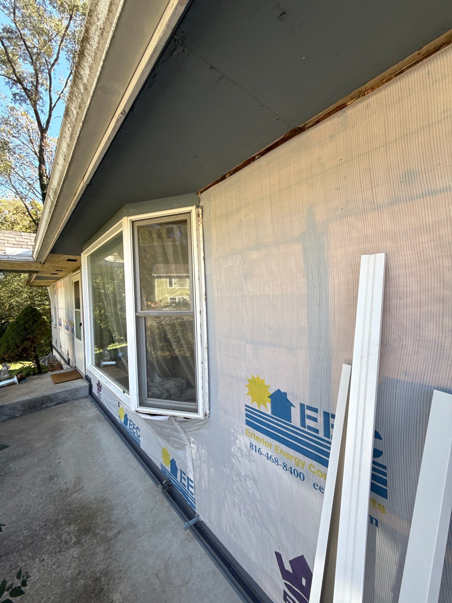 Feeling Blue in Weston Mo - Time for a Makeover by EEC Windows, Siding & Roofing