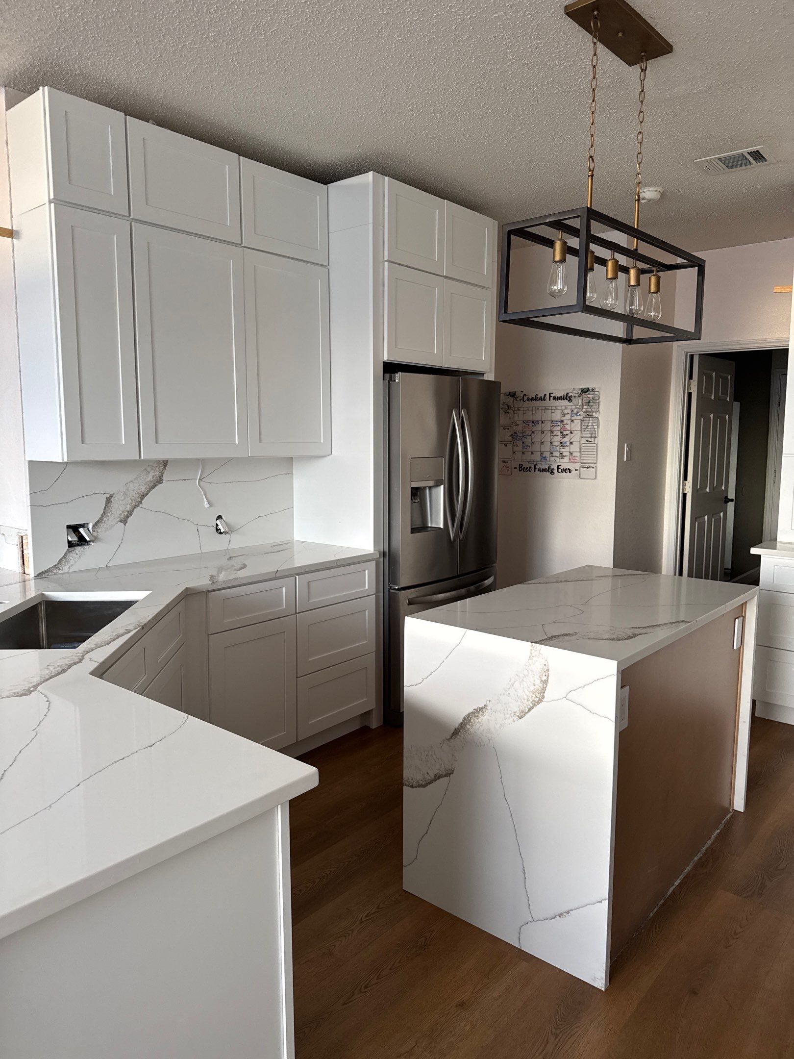 10-Day Luxury Kitchen: Custom Artistry & Waterfall Island Elegance by Tibi Soli LLC