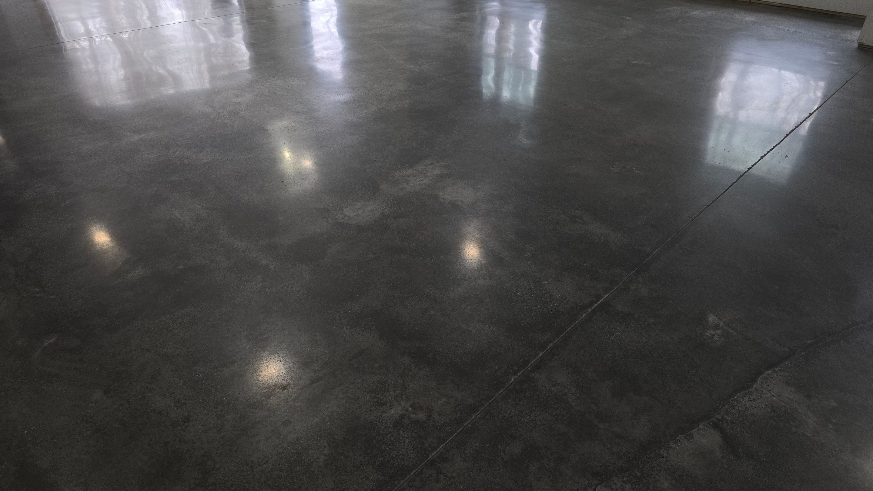 Polished Garage Floor  by Elite Floor Solutions