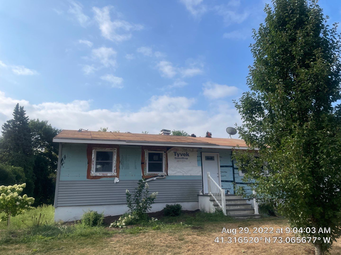 Fire Damage using Certainteed Mainsteet D4 and Owens corning quarry gray by A Plus Exterior