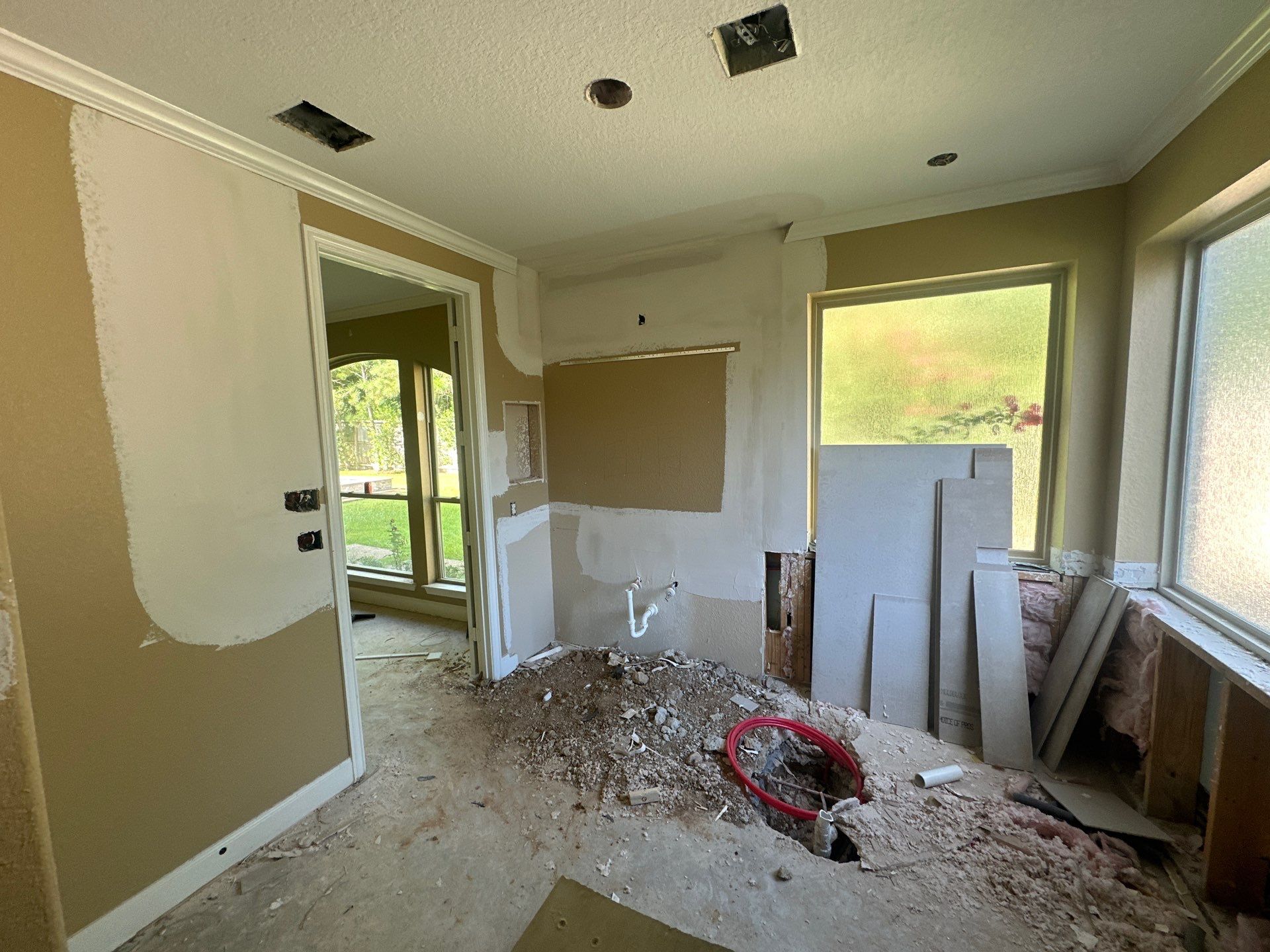 Full House Remodel in Creekside Park by SophAlx LLC