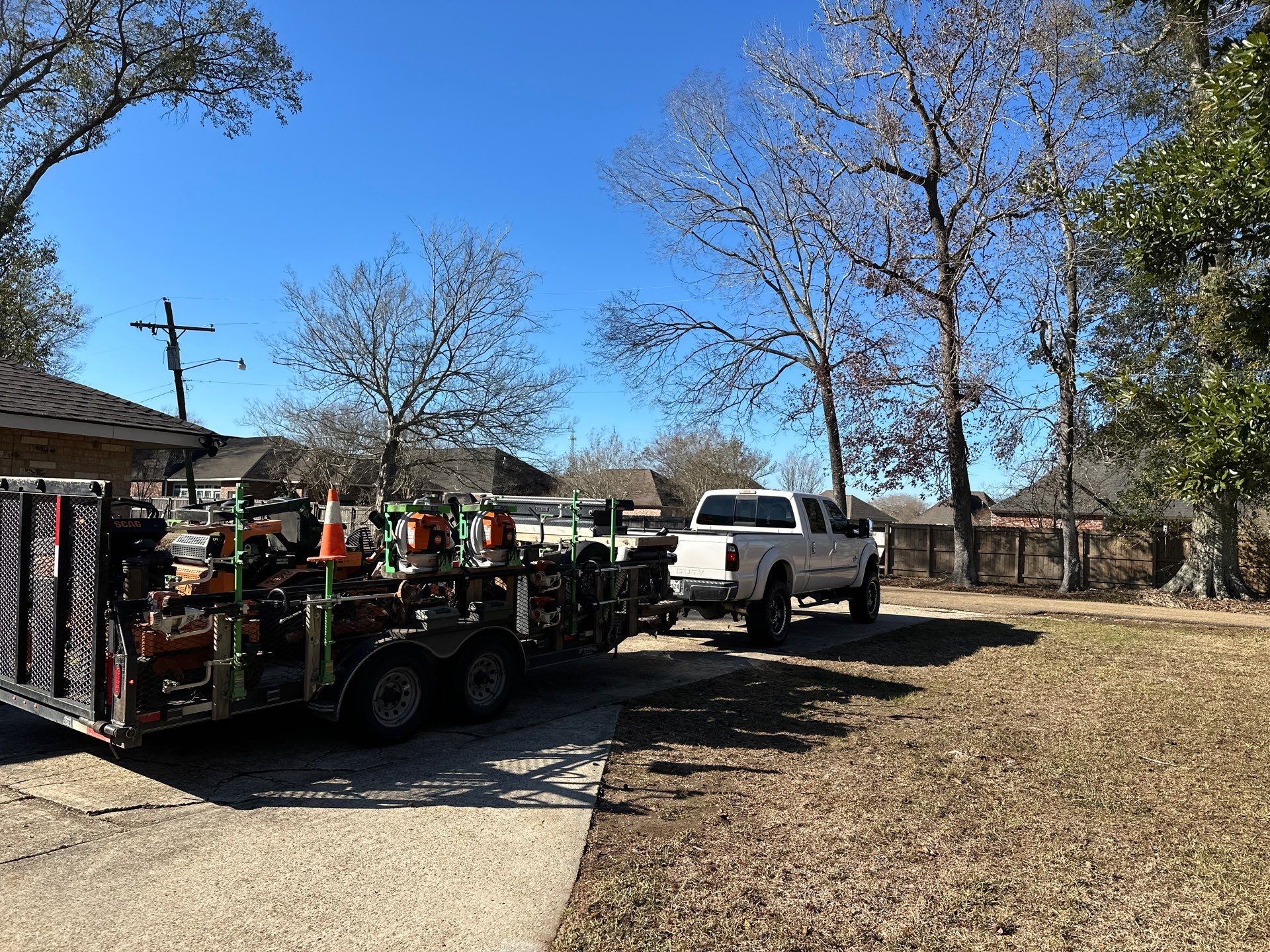 WINTER SERVICES: FULL LEAF JOB by CutScape, LLC.