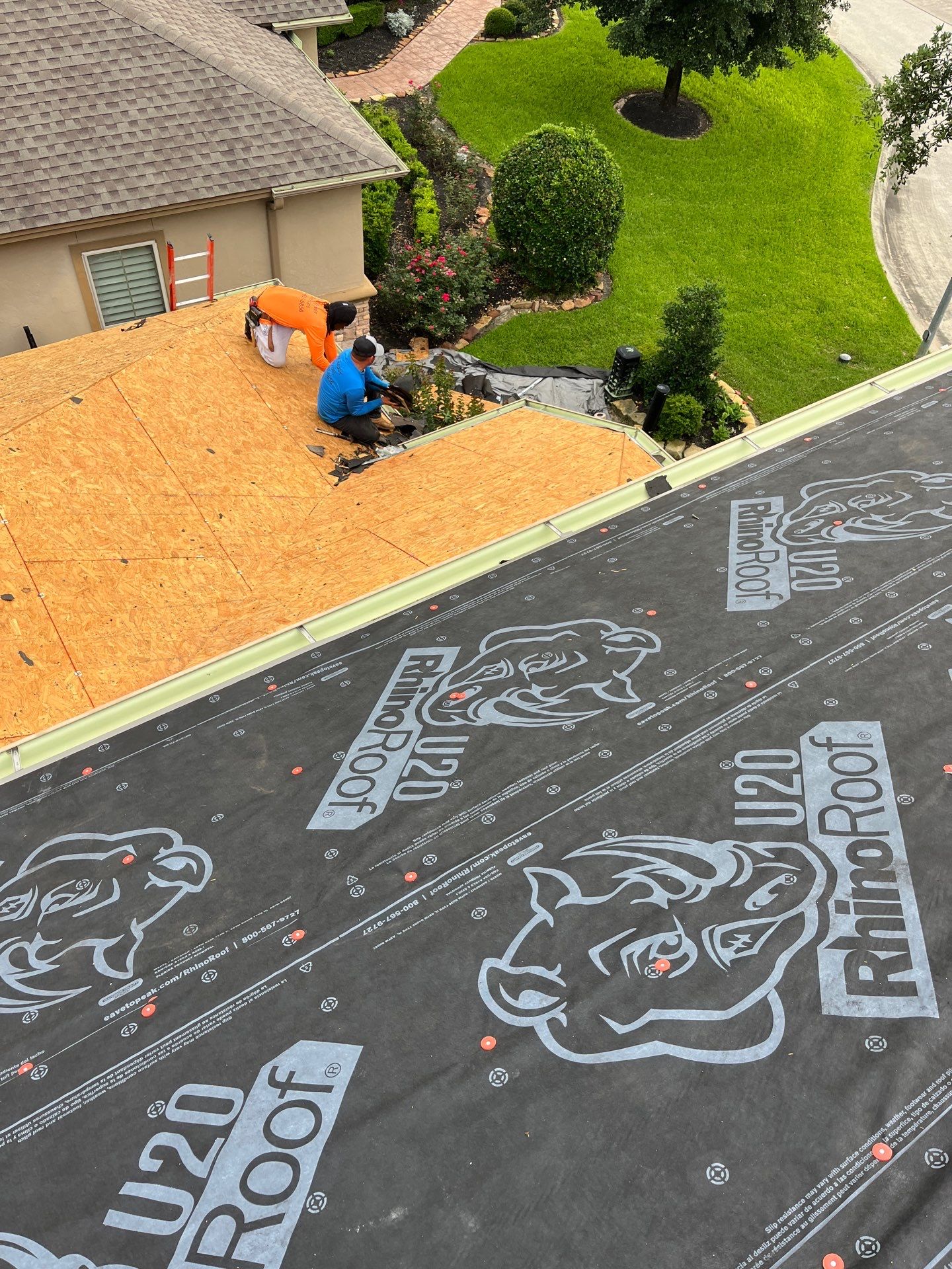 Residential Roofing Installation using Owen's Corning Duration (Lifetime) Shingles by Roof Repair Company