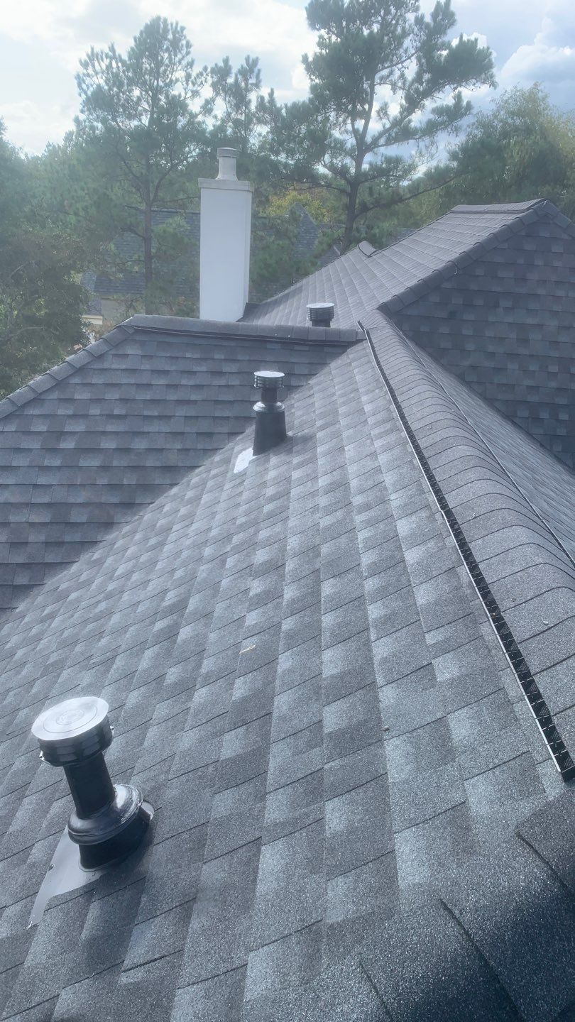 GAF HDZ - Charcoal by Elite Roofing LLC