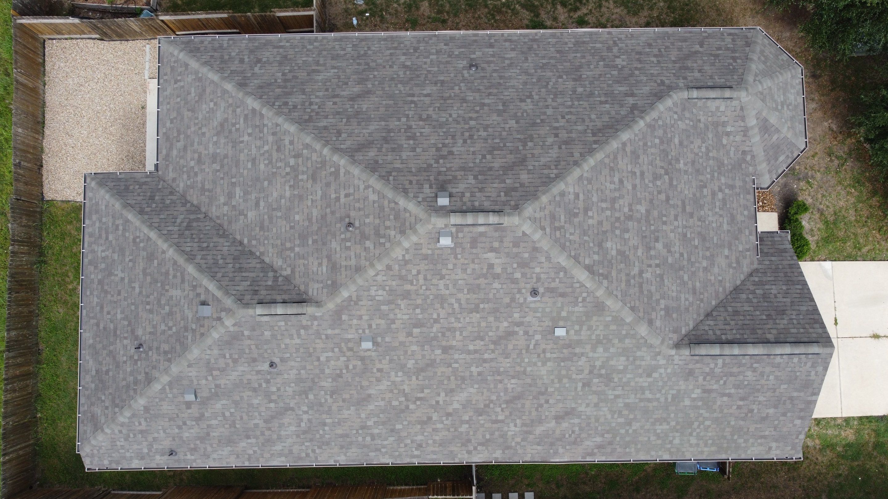 Residential Roofing Installation using Owens Corning Oakridge by Kstylez Roofing & Construction