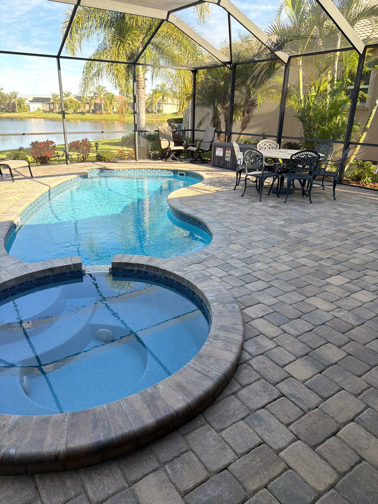 Valencia Lakes Pool Deck Paver Sealing and Restoration by Supreme Paver Experts
