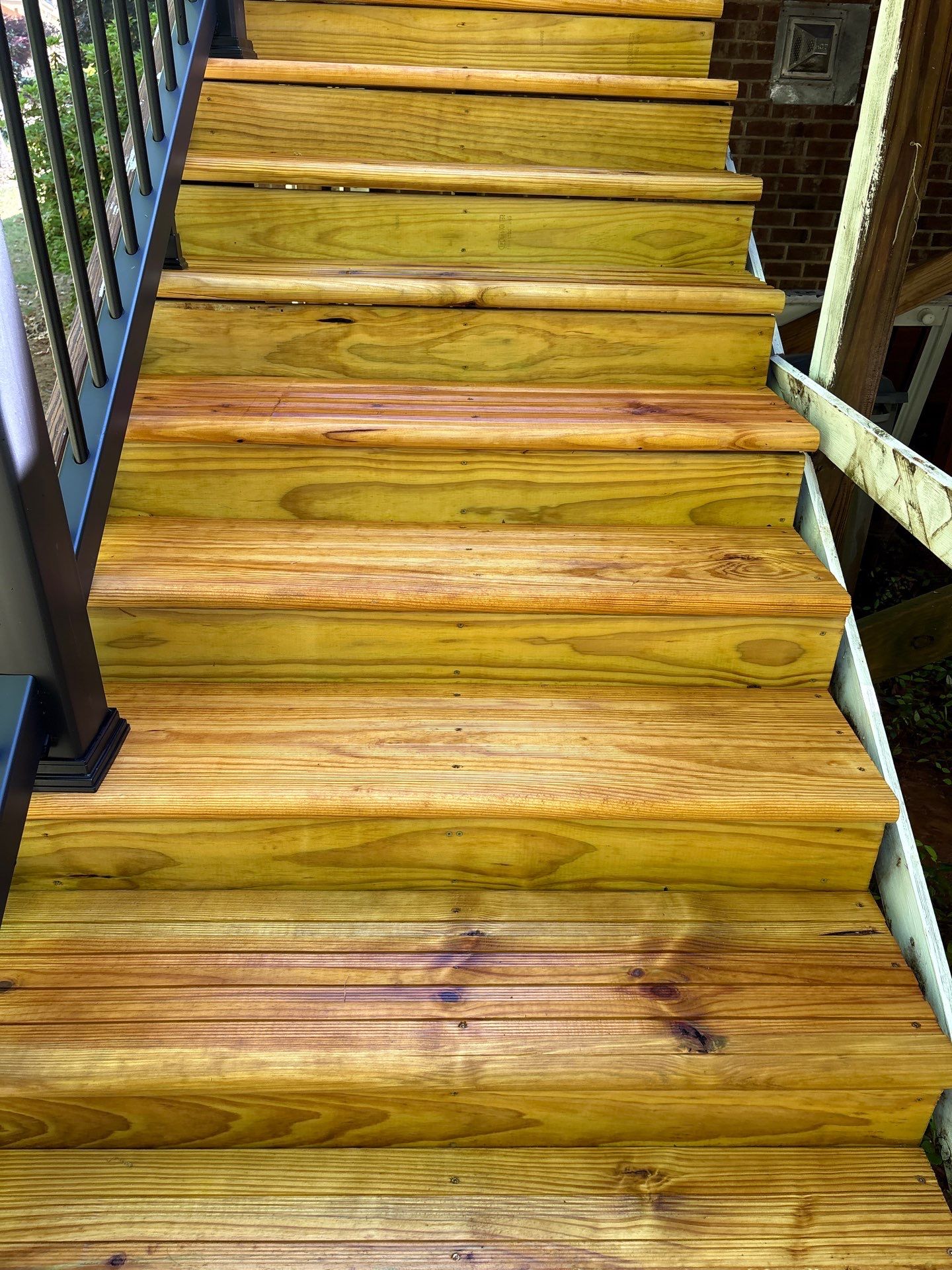 Deck using Wood Sealant by DuraSeal