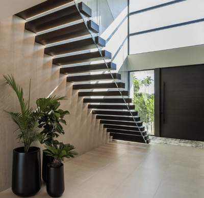 Priavet Home in North Miami
