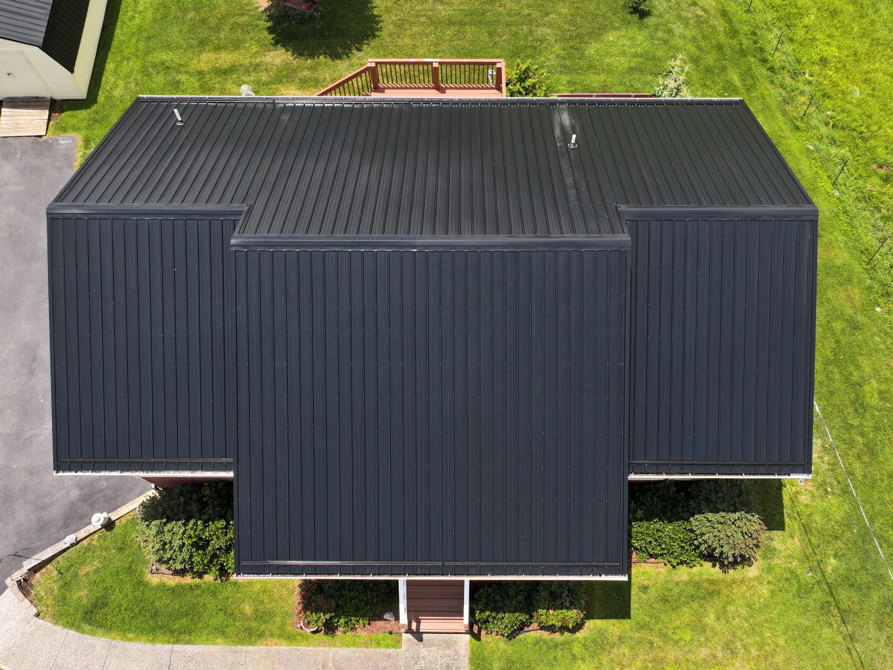 Shortridge Residence by Omnia Roofing