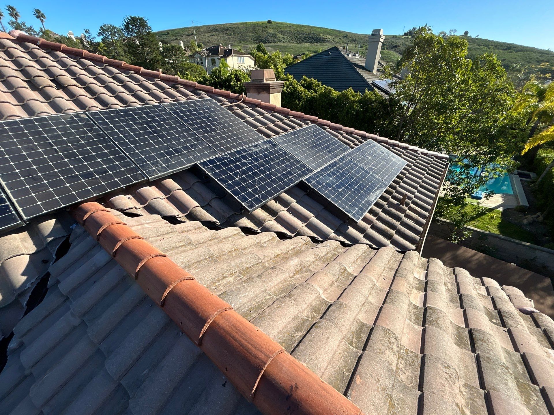 Comprehensive Solar and Tesla Powerwall 3 Battery Installation in Westlake Village by AWS Solar