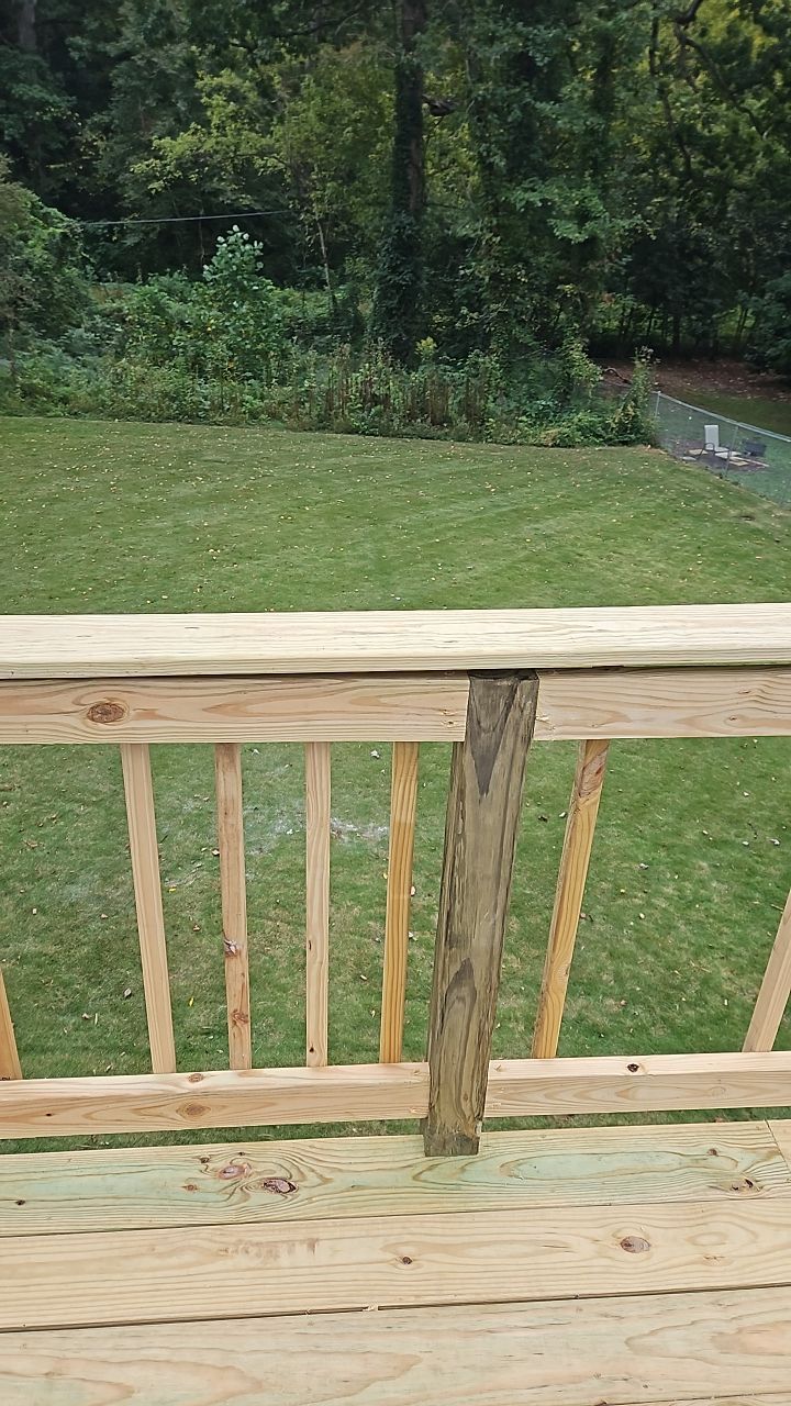 Windsor Blvd - Deck Installation by Pillar and Pine