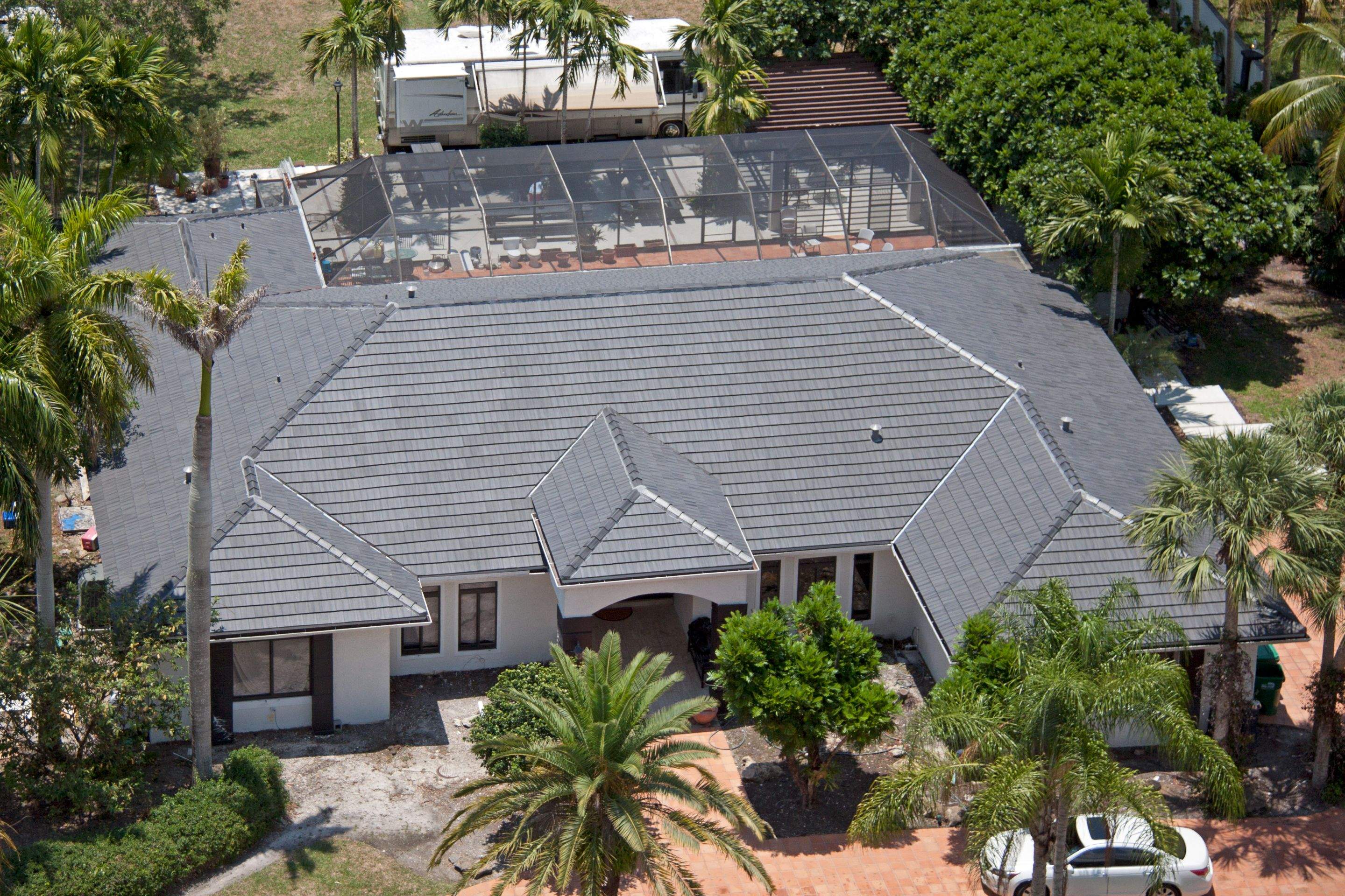 Crown - Windsor Slate - Thunderstorm by Istueta Roofing