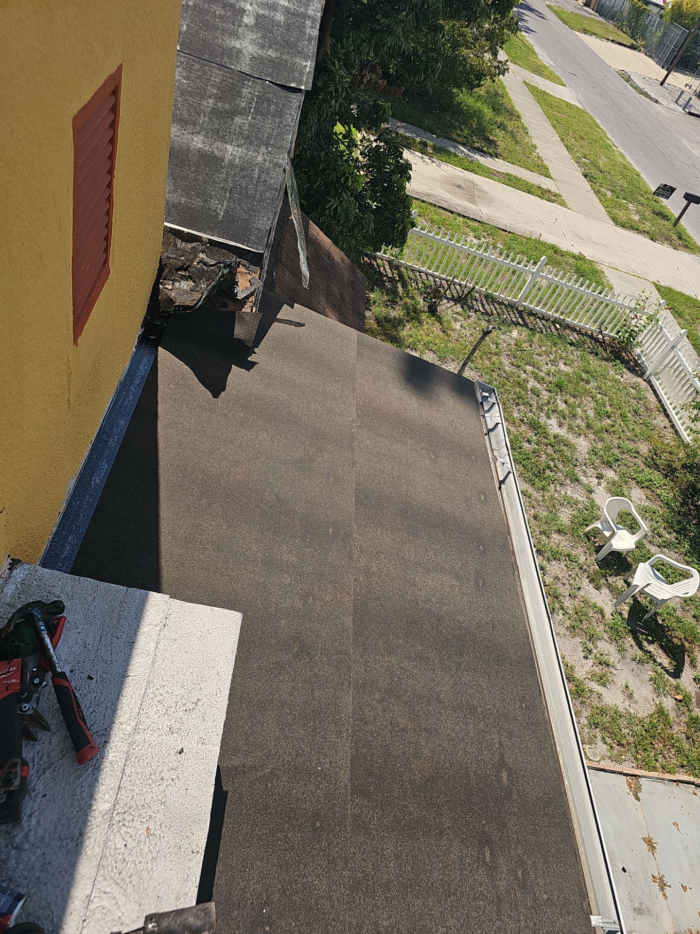 Project in Gulfport 33707 by Mitchell Roofing Company LLC 