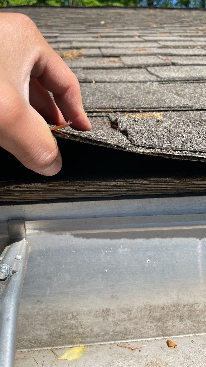 Springfield CertainTeed Landmark Weathered Wood Roof Installation by RM Banning, Inc.