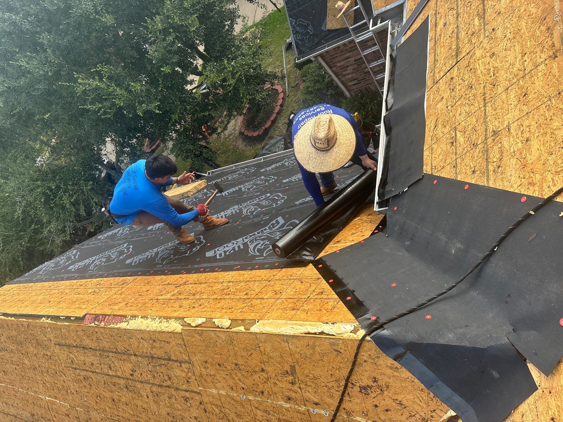 Residential Roofing Installation using Owen's Corning Duration (Lifetime) Shingles by Roof Repair Company