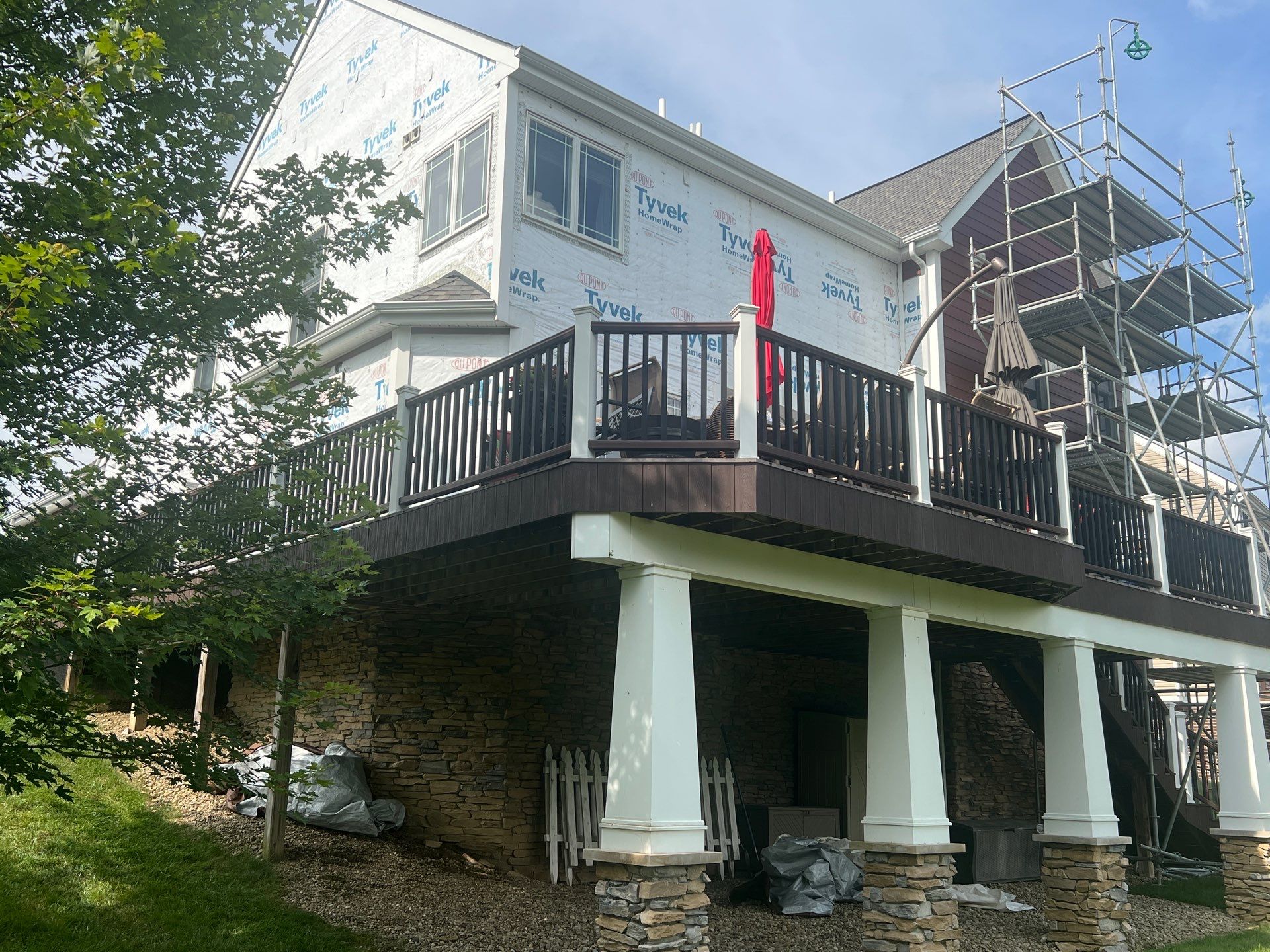 Countrylane Red James Hardie Siding Replacement in Franklin Park by Knockout Home Solutions