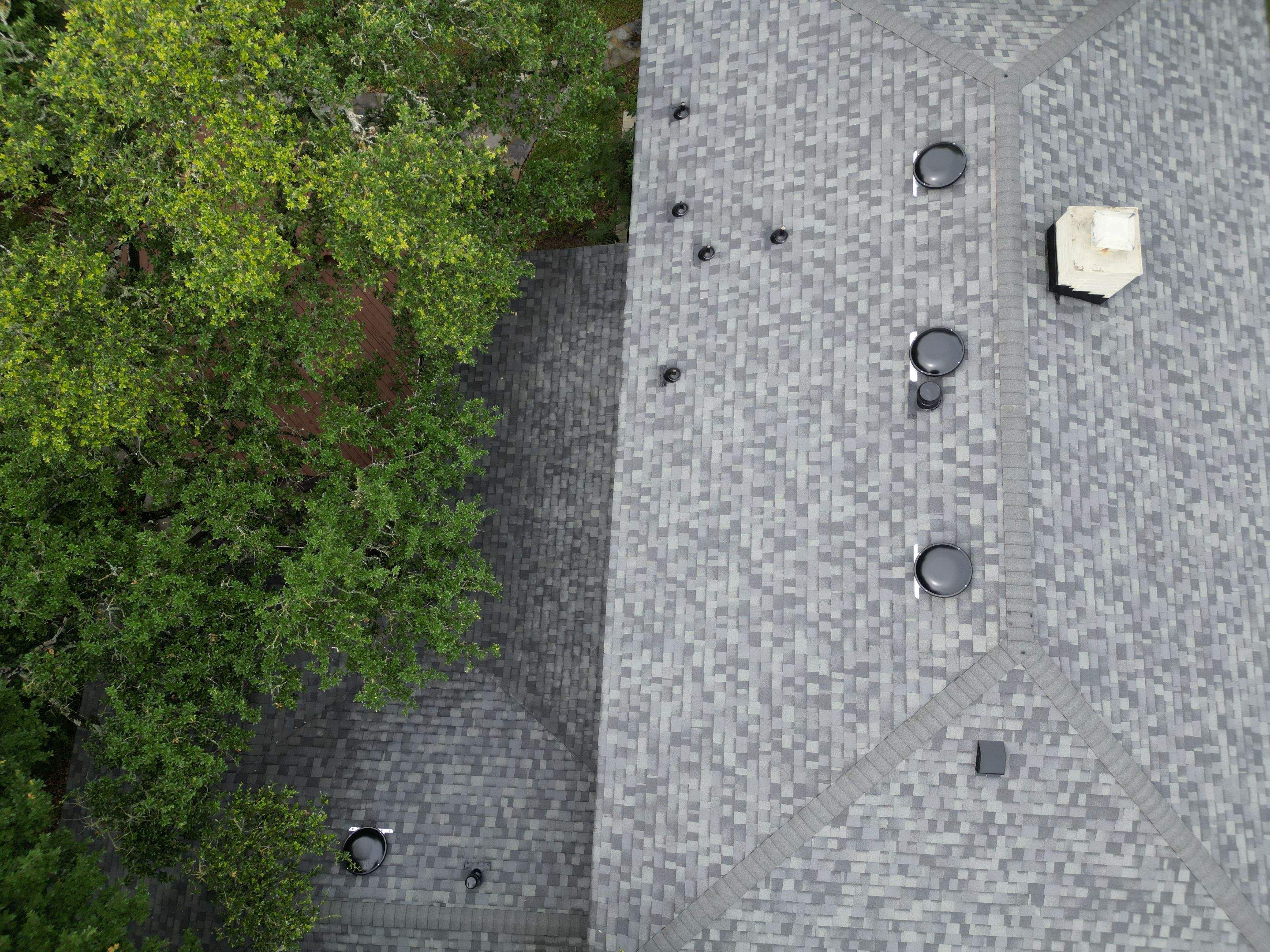 Estate Gray - Owens Corning TruDefinition Duration by RoofsOnly.com