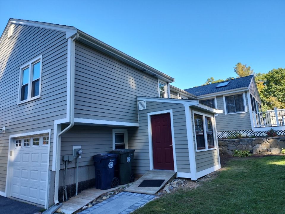 Premium James Hardie Fiber Cement Siding Installation by UBrothers Construction