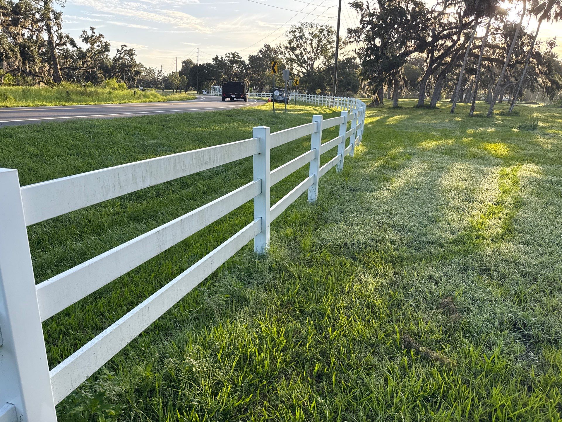 π Vinyl Horse Fence & Entrance Cleaning β Old Tampa Rd, Parrish, FL by Sunshine AquaWash