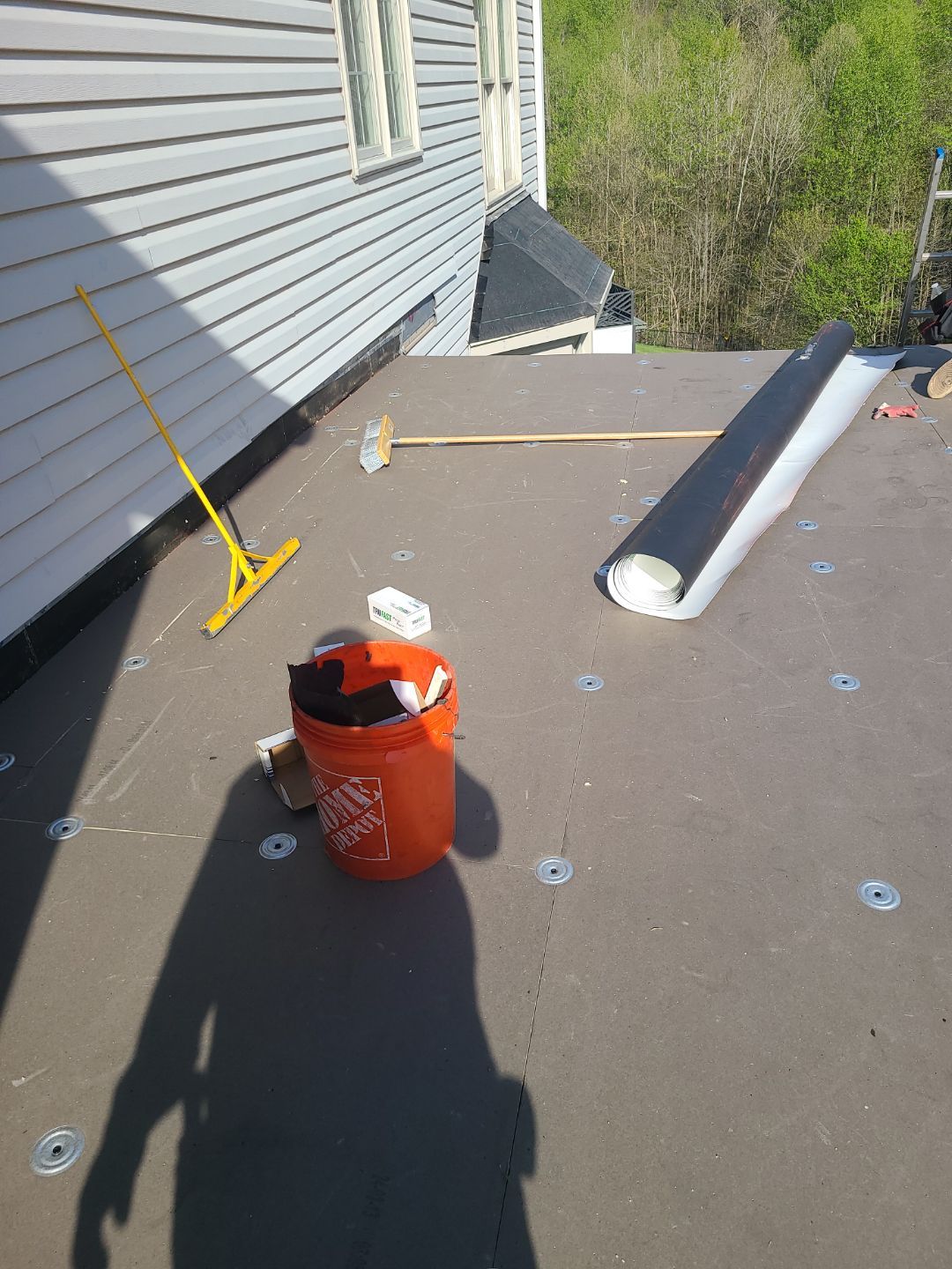 Springfield: CertainTeed Landmark Pro Designer Shingles in Max Def Moire Black by RM Banning, Inc.