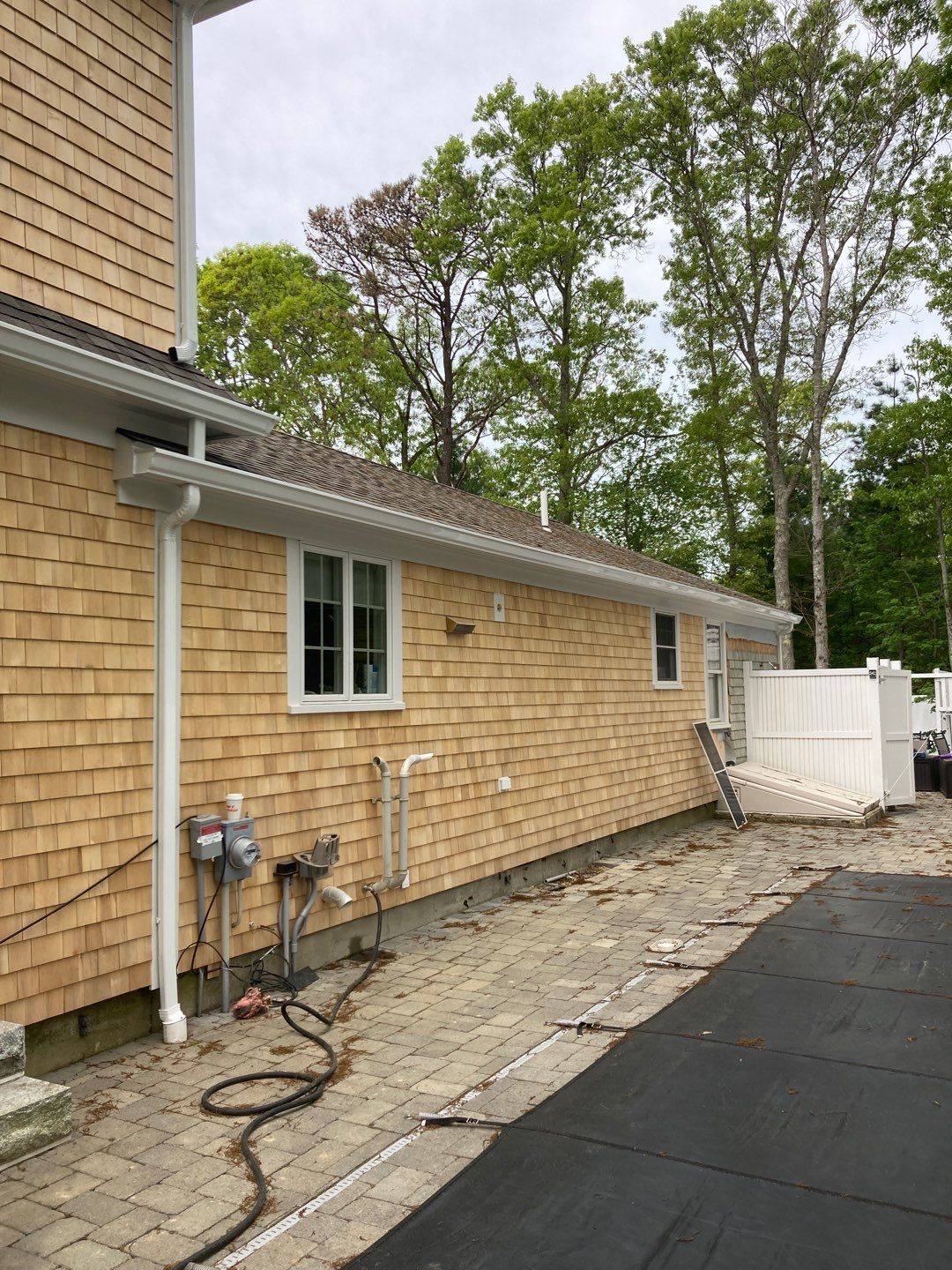 Gutter Installation using 6" K-Style Aluminum Gutter by Gutter Pro Enterprises