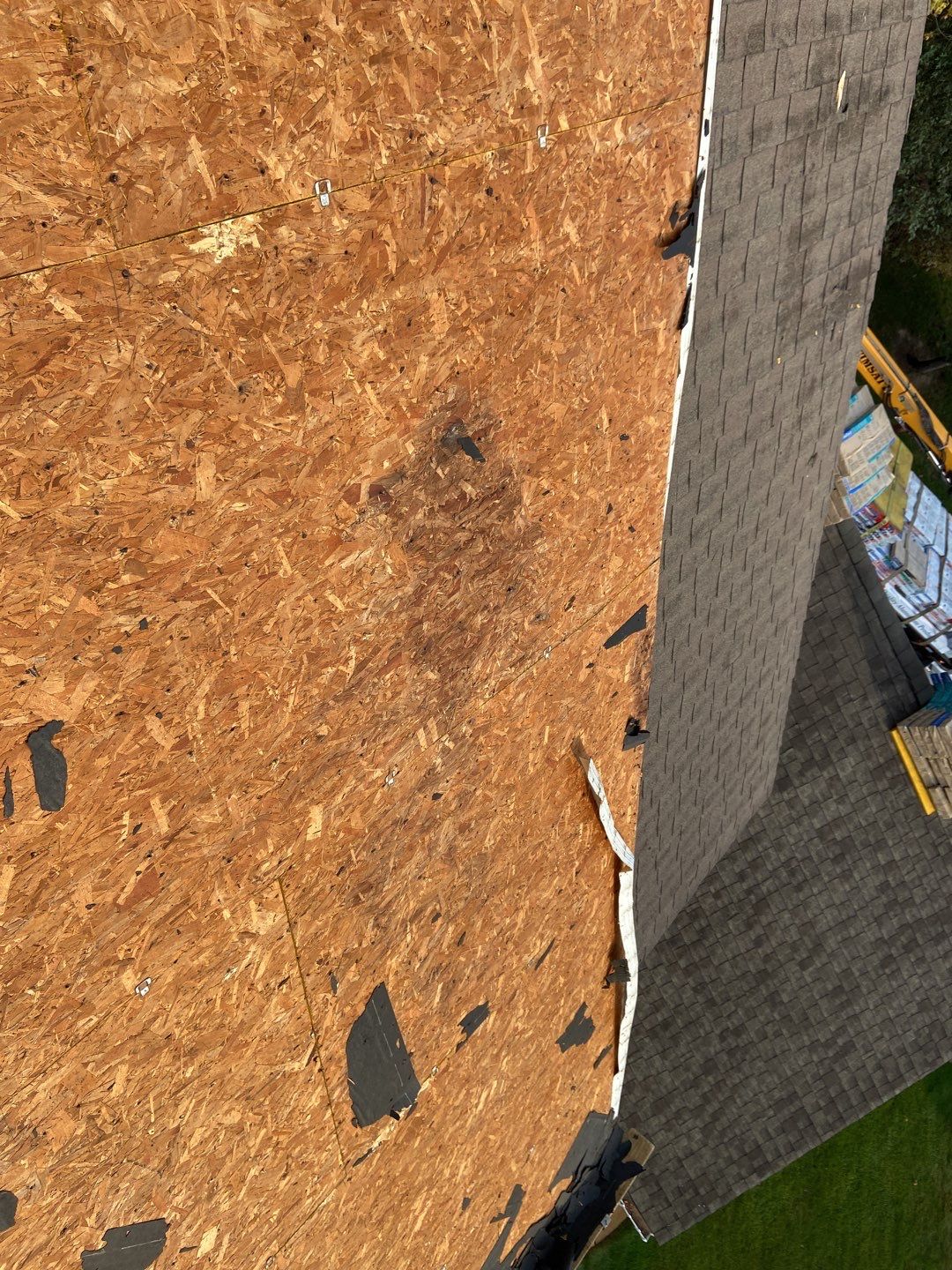 Roof Replacement using CertainTeed Landmark by 180 Contractors