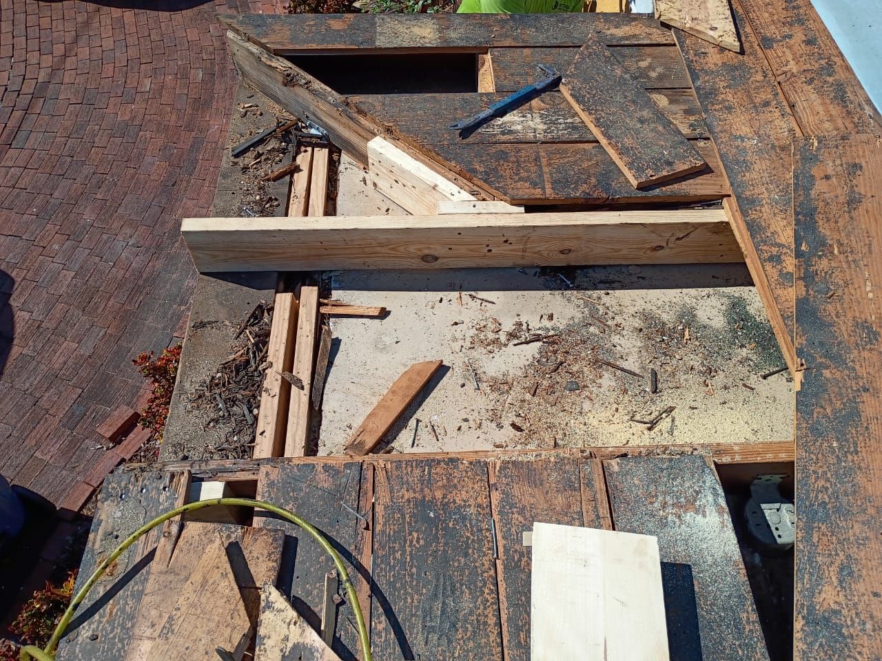 Project in St. Petersburg 33703 by Mitchell Roofing Company LLC 