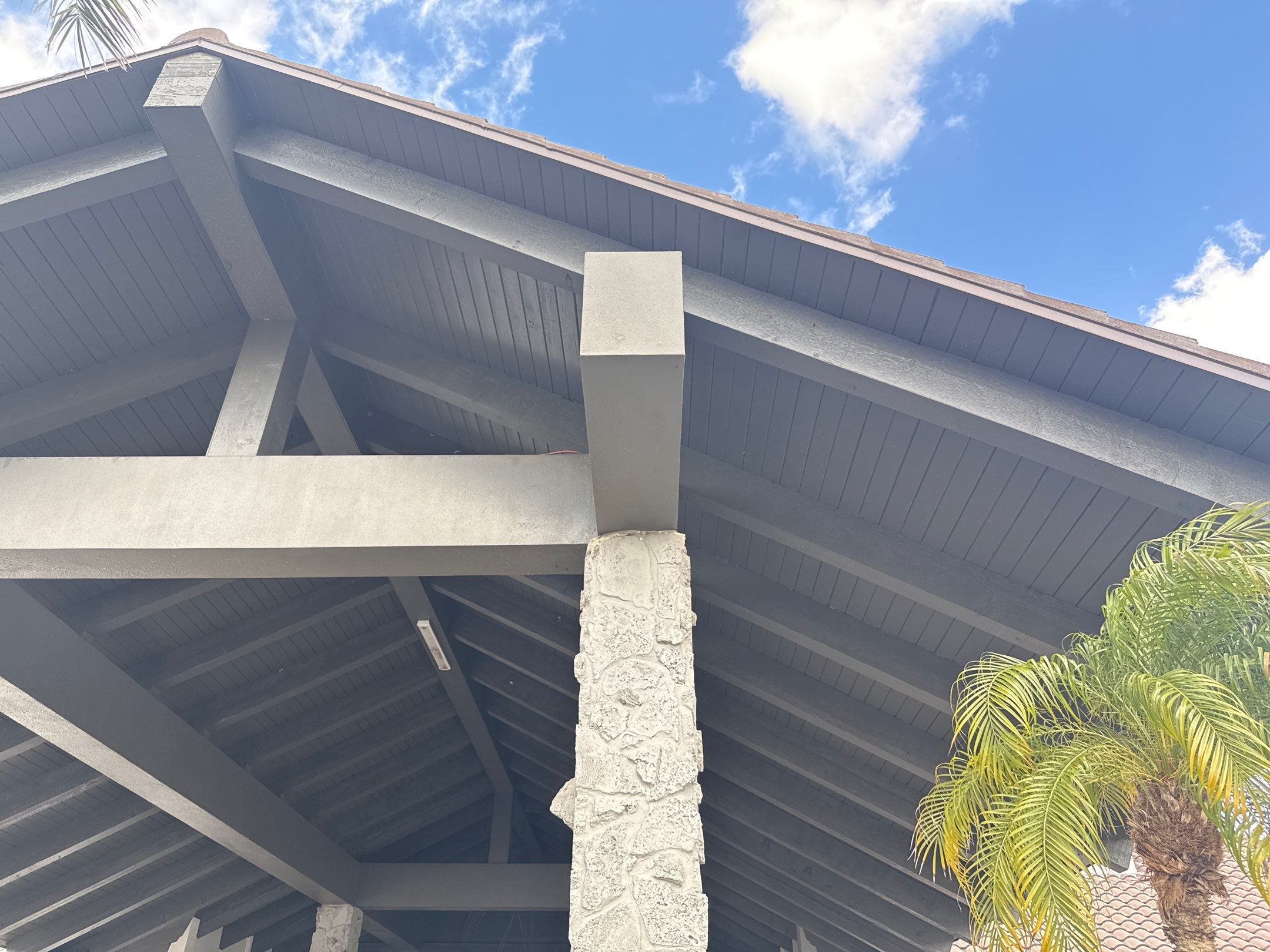 Commercial Entrance Cleaning at The Club at River Wilderness – Parrish, FL by Sunshine AquaWash