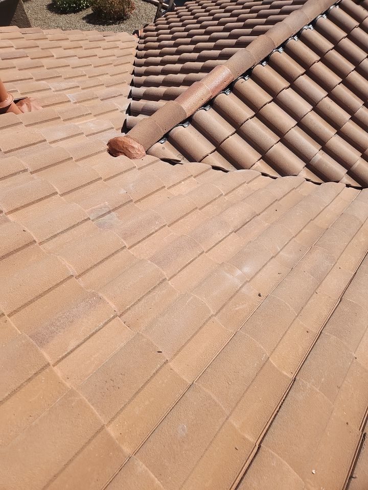 Sunset Tan Concrete Tile by Reimagine Roofing