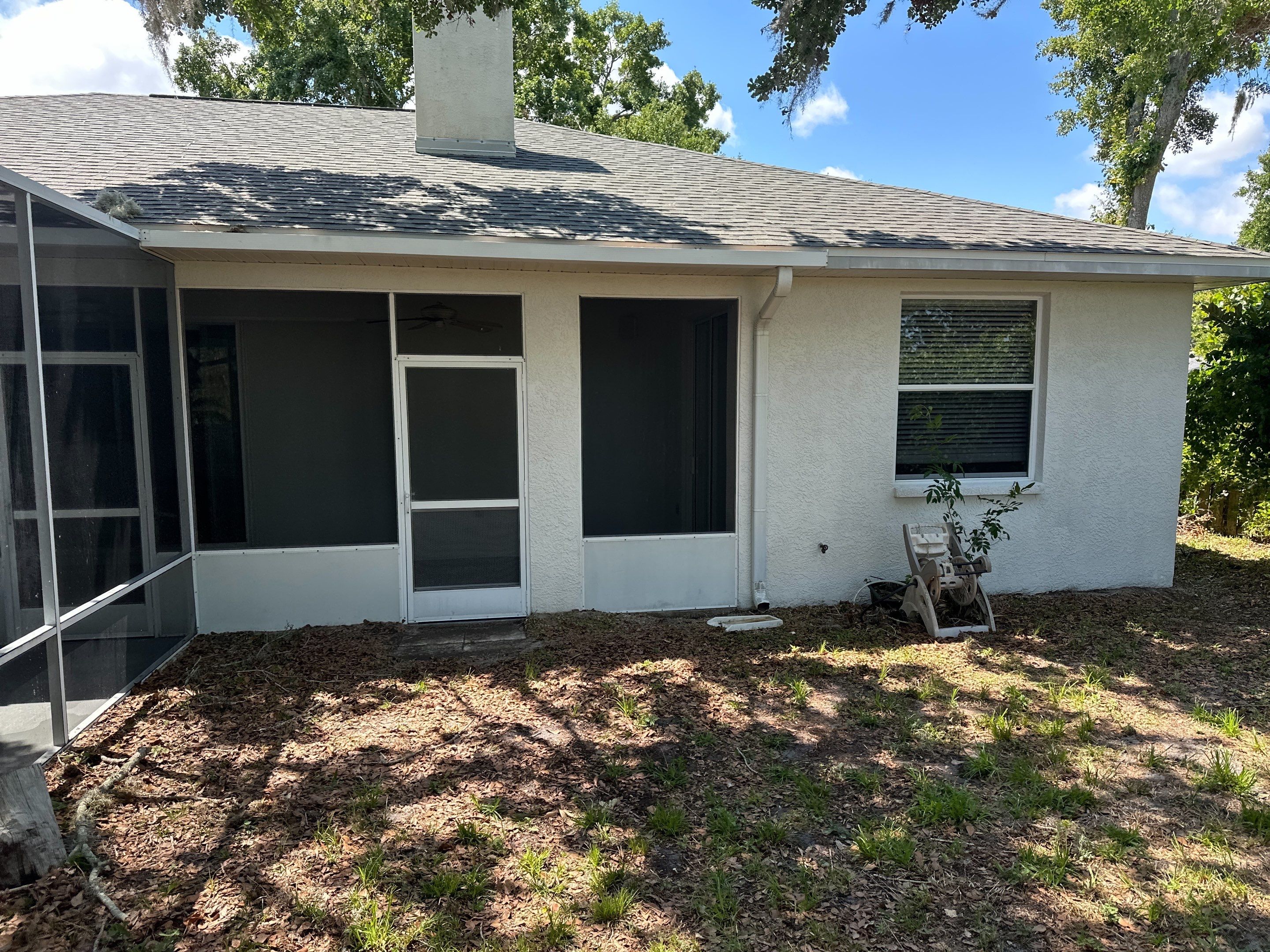 1-Story House Wash, Driveway, Patio/Lanai & Screen Enclosure Cleaning in Oakley Community, Ellenton, FL | Sunshine AquaWash by Sunshine AquaWash