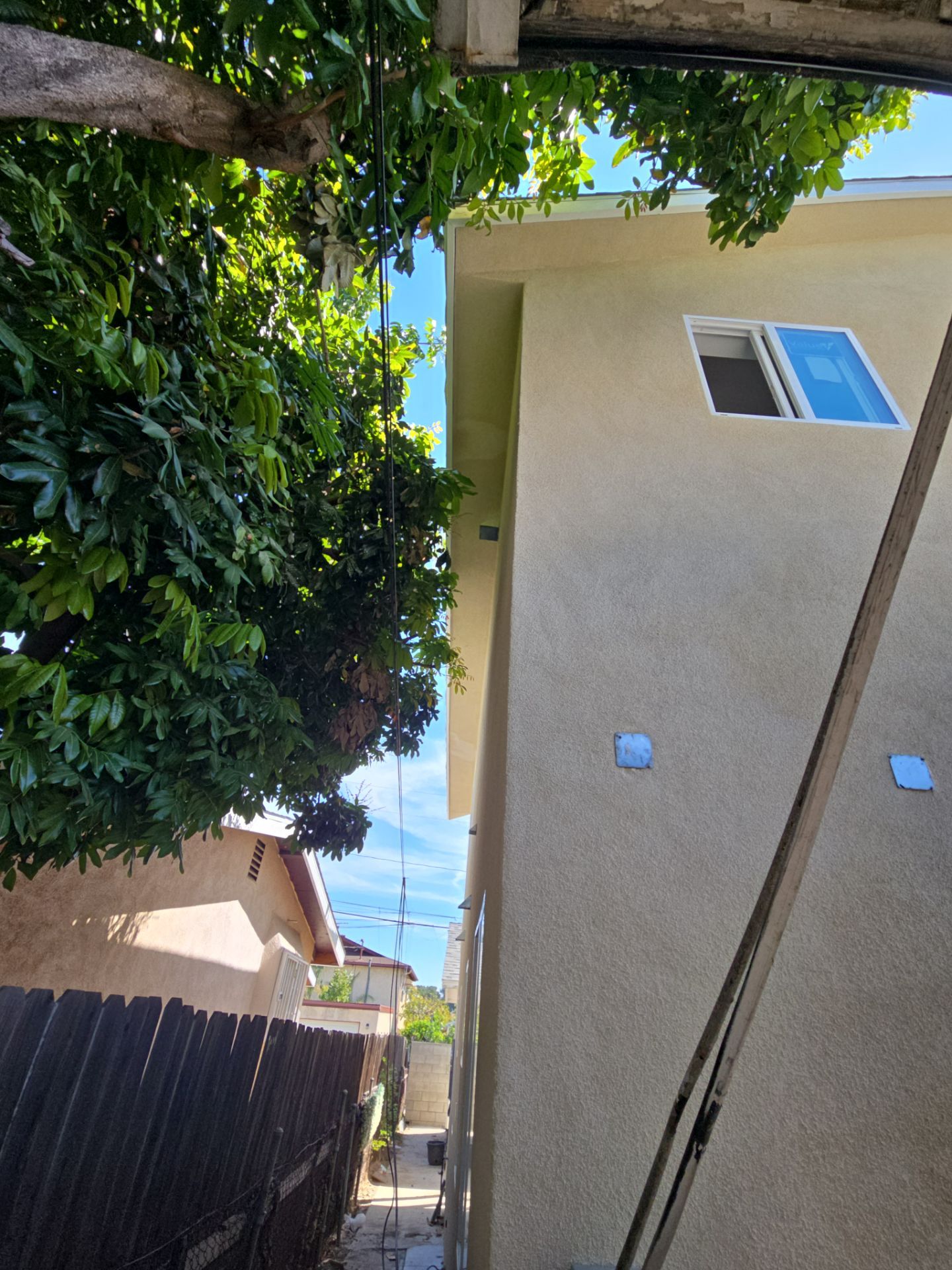 Project in Alhambra by Insulation Labs