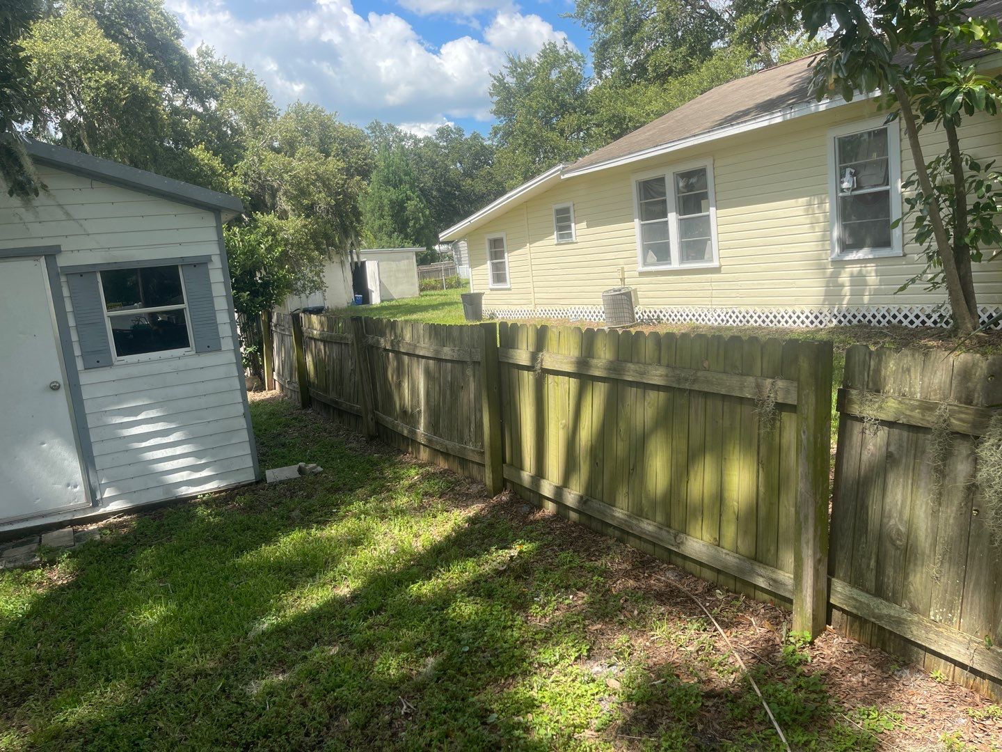 Palmetto, FL 6ft. Tall White Vinyl Privacy Fence  by Asap fence and gates, LLC