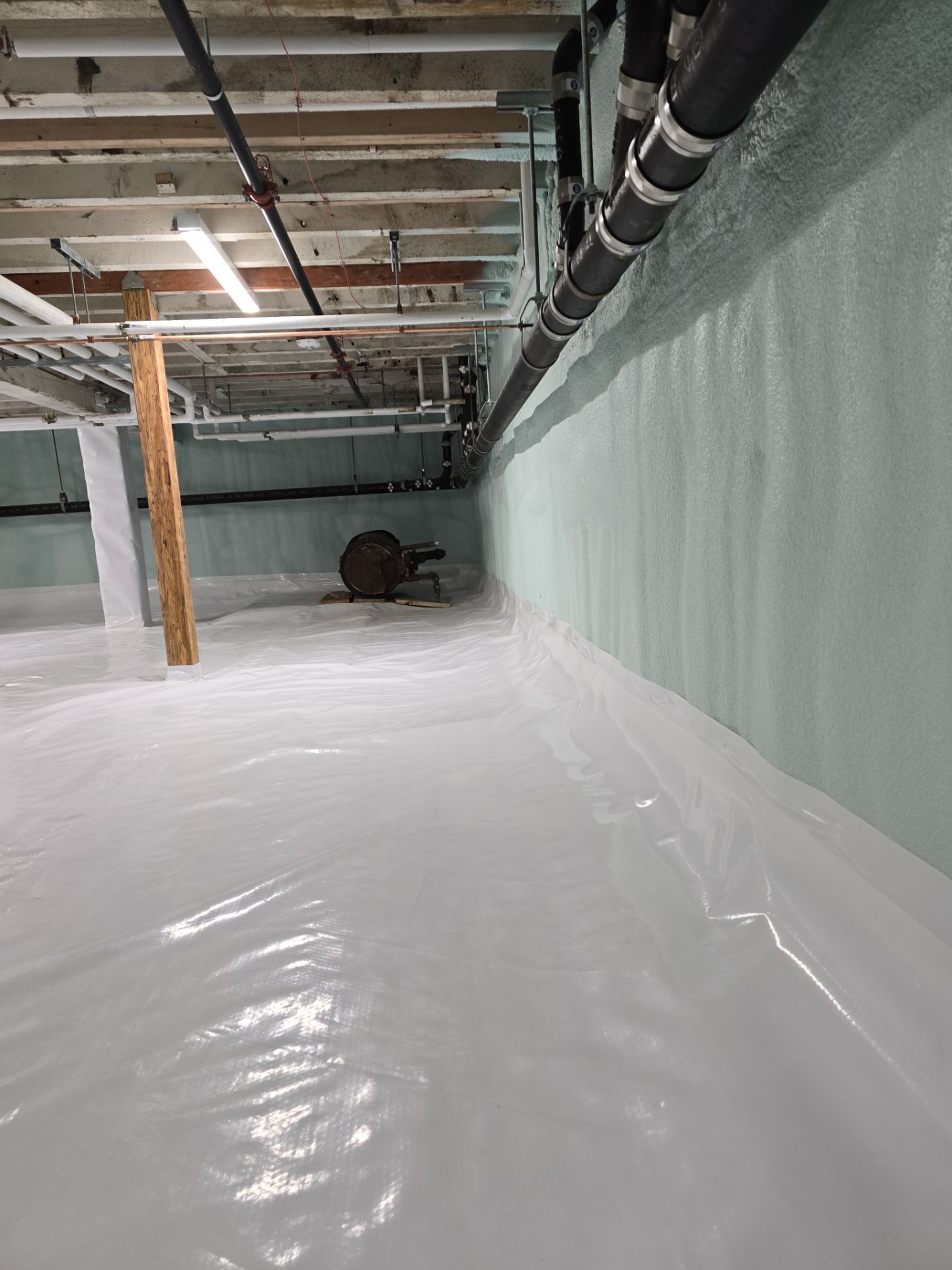 Crawl Space Encapsulation using Closed Cell Spray Foam by NYS Foam & Energy