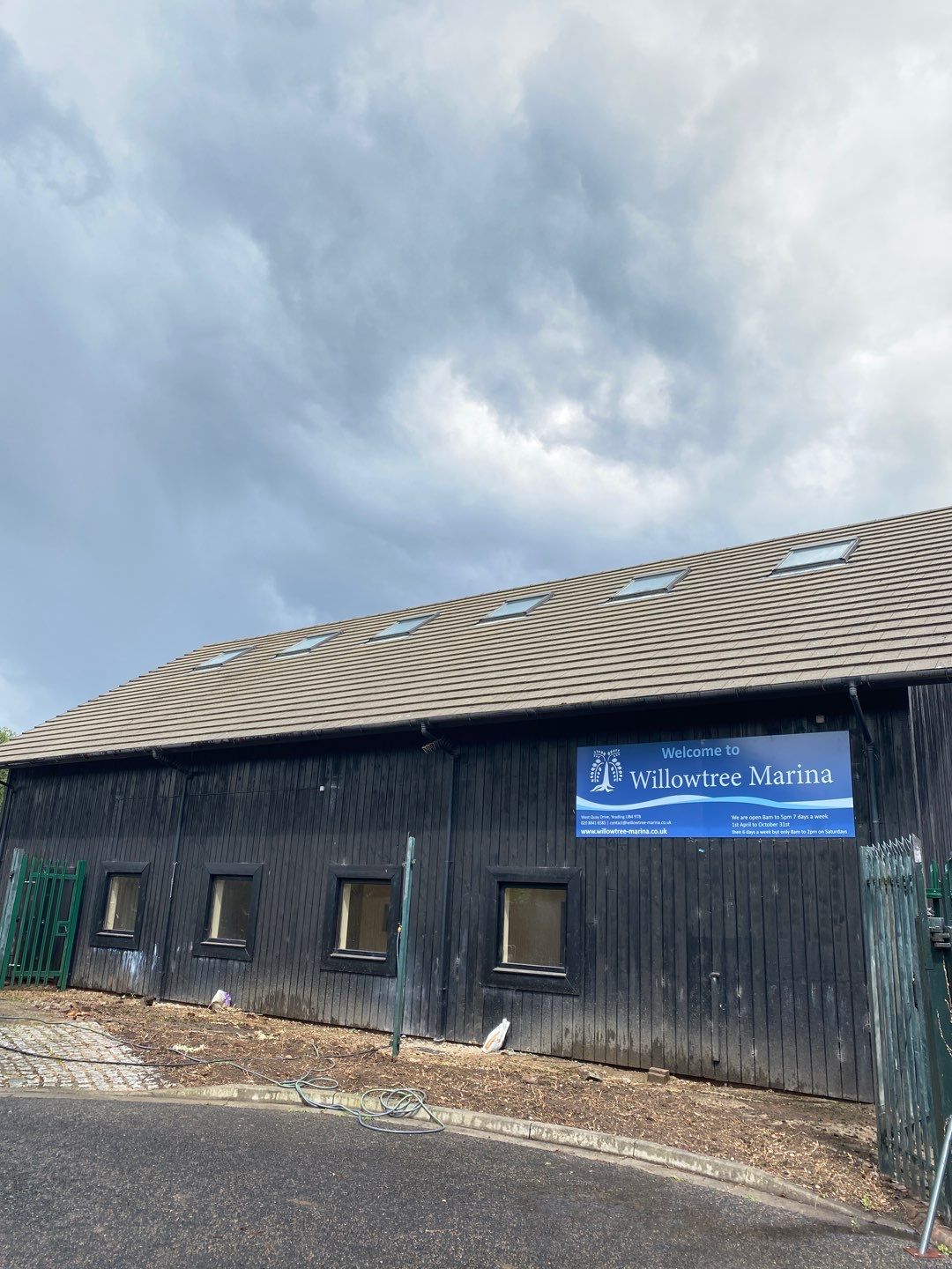 Roof And Render Clean using Honda 15lpm Low Pressure Washing Machine by Ges Exterior Cleaning ltd