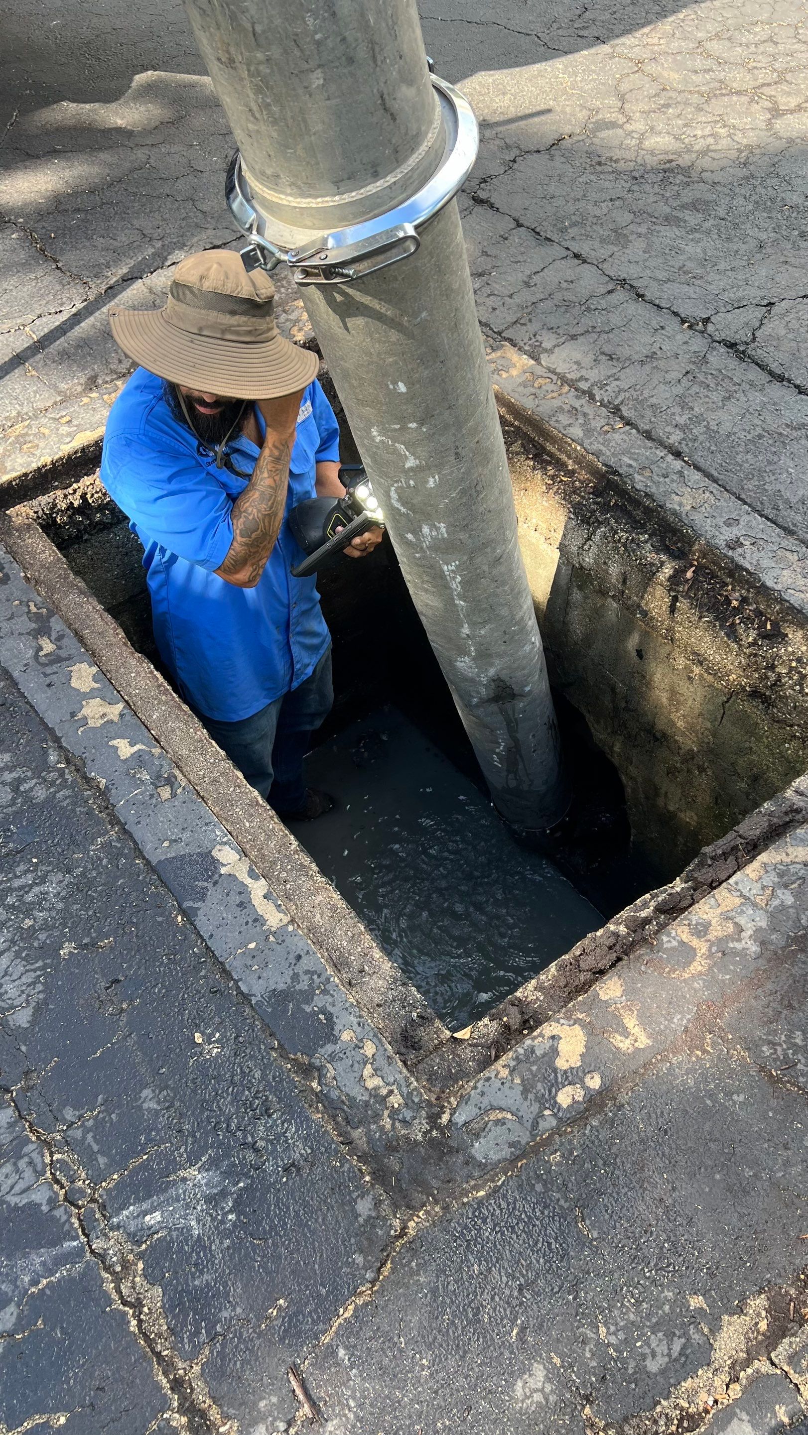 Marco Island Condo Stormwater System Maintenance and Standing Water Removal by APS Power & Water