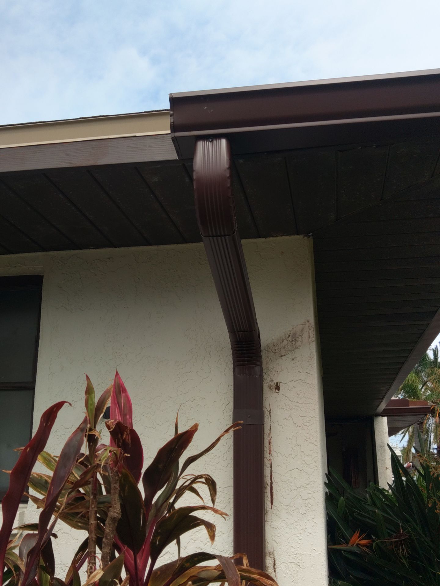 Brown Gutters in Cape Coral FL by Gutter Professors
