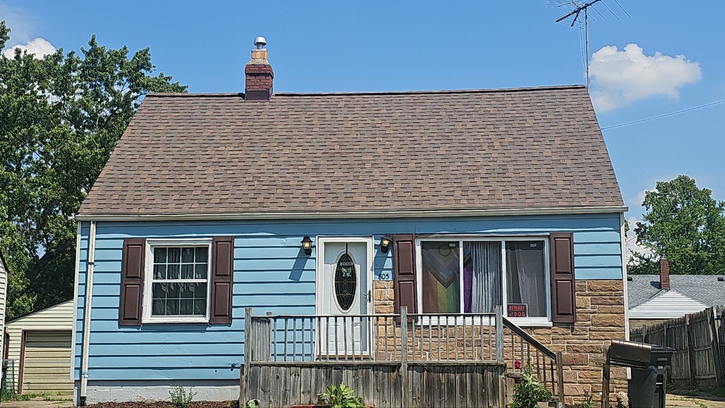 Atlas Pinnacle, Color, Copper Canyon, Drip Edge, Color, White by Eagle Eye Roofing