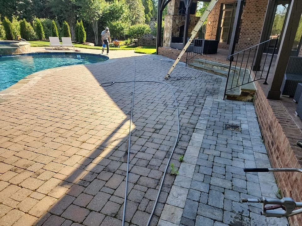 House Wash using cleaner by Power Wash Masters LLC